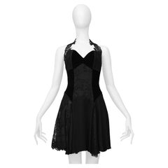 Christian Lacroix - Mini-robe noire en dentelle et velours