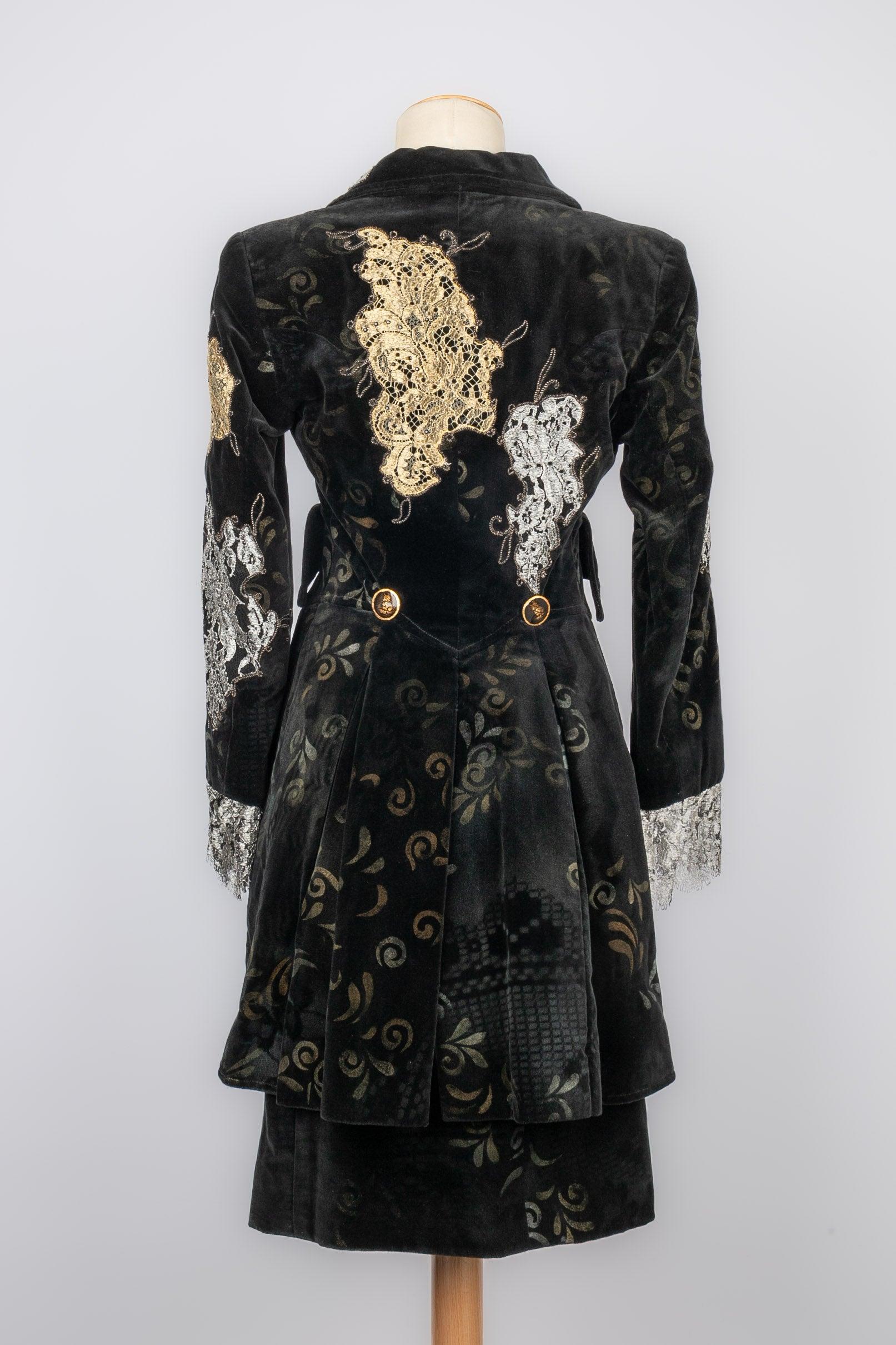 Christian Lacroix Black Velvet Skirt Suit Sewn In Excellent Condition For Sale In SAINT-OUEN-SUR-SEINE, FR