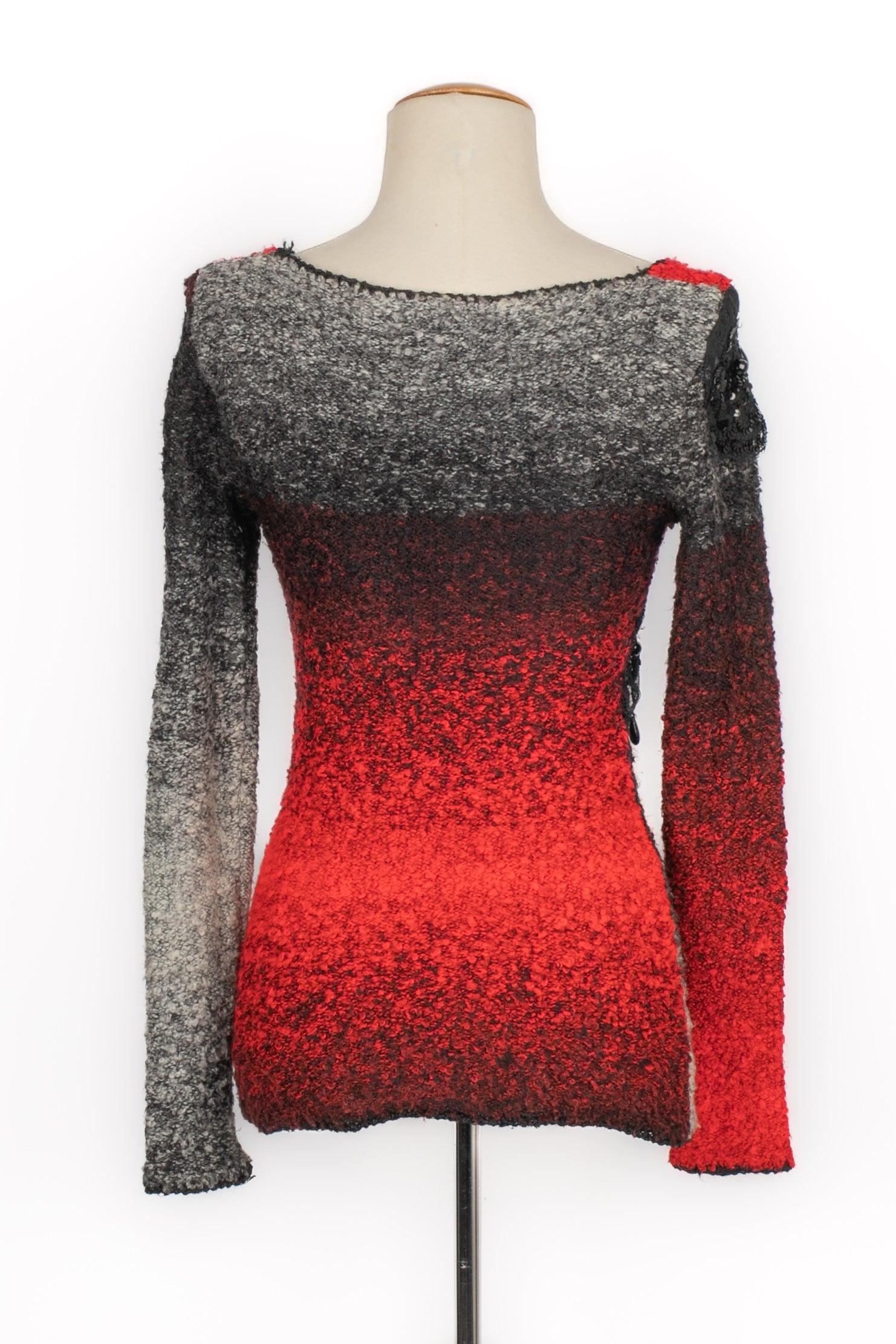 Nero Christian Lacroix Top a maniche lunghe in misto lana in vendita