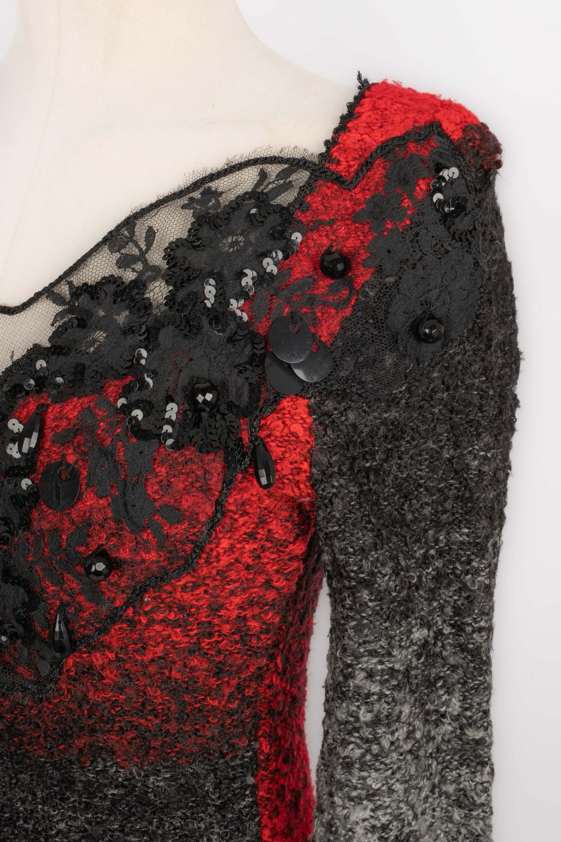Christian Lacroix Top a maniche lunghe in misto lana in vendita 2