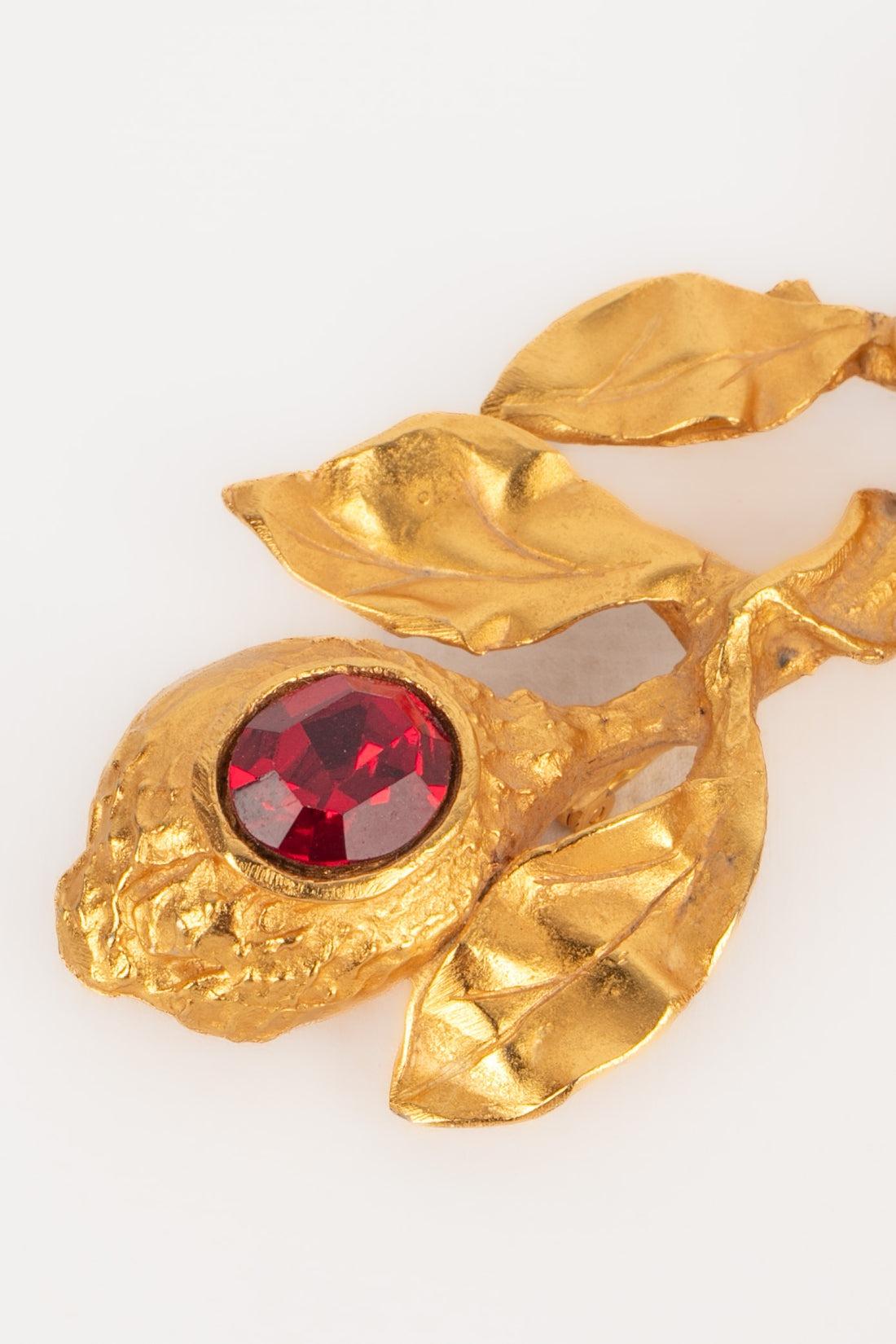 Christian Lacroix Brooch with Rhinestones For Sale 2