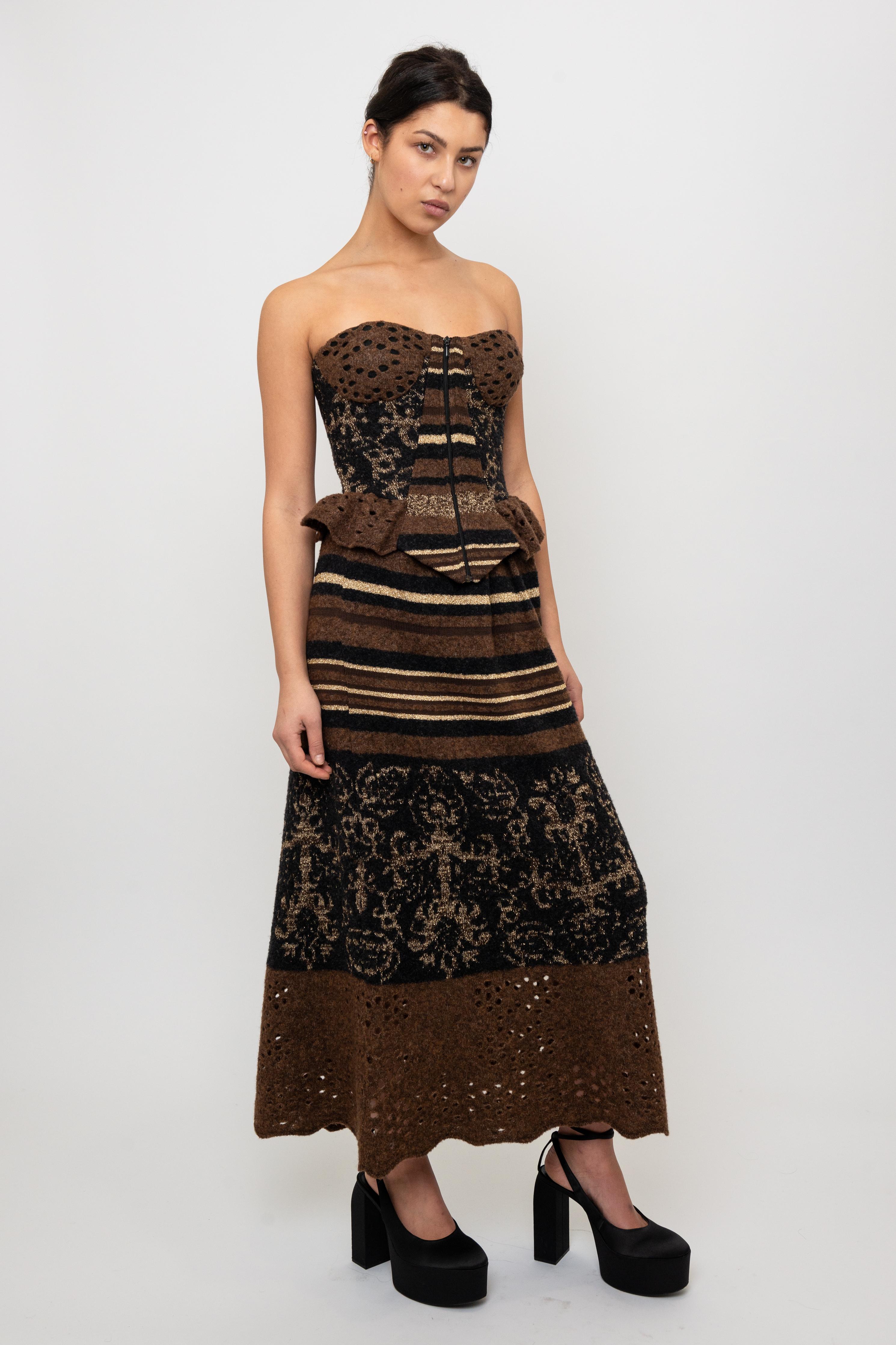 Ensemble corset top et jupe en maille péplum rayée, marron, Lacroix en vente 3