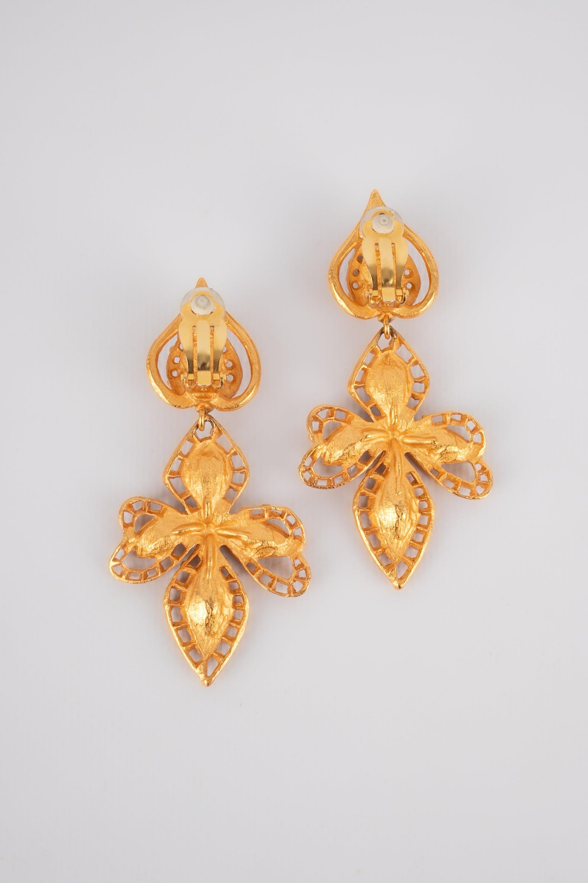 Women's Christian Lacroix Clip-on Earrings with Rhinestones
