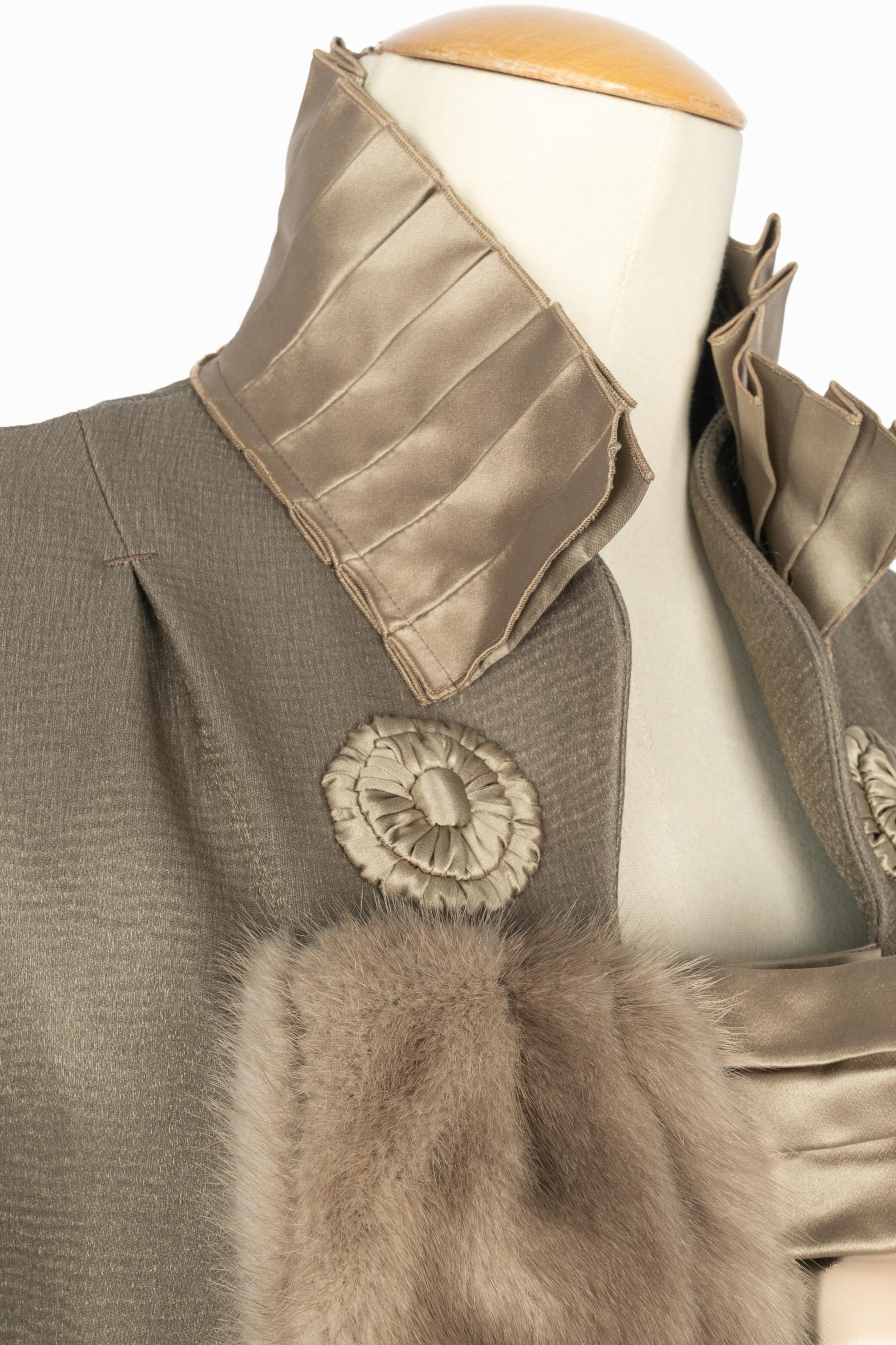 Cappotto Christian Lacroix anni 2000 In condizioni ottime in vendita a SAINT-OUEN-SUR-SEINE, FR