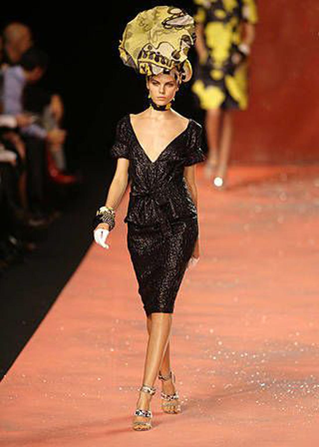 Christian Lacroix Couture Bracciale Bangle Tessuto a maglia bianco e nero in vendita 5