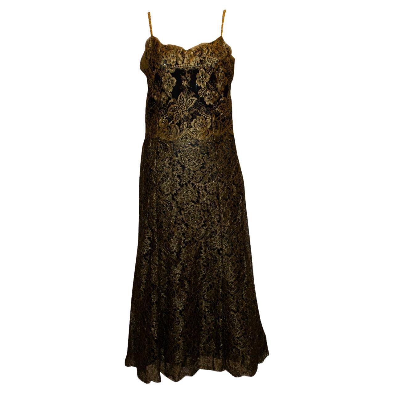 Christian Lacroix  Robe en dentelle dorée