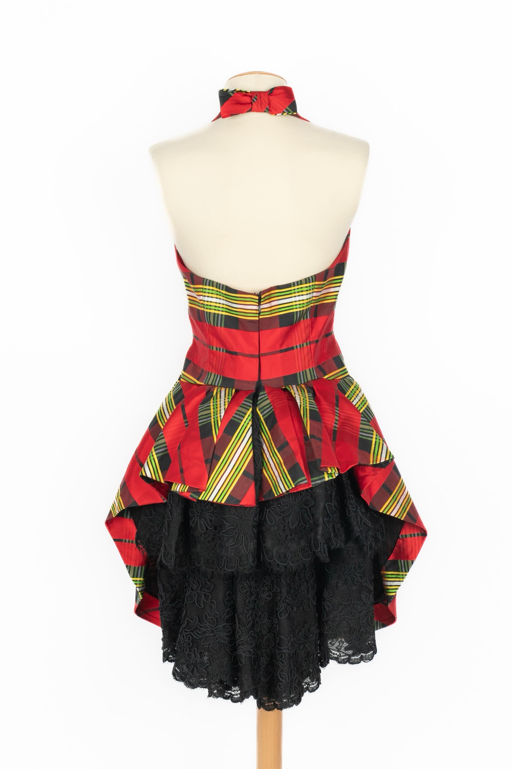 Christian Lacroix Kleid 1993 im Zustand „Hervorragend“ im Angebot in SAINT-OUEN-SUR-SEINE, FR