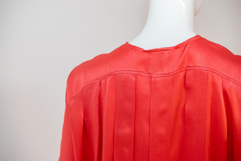 Christian Lacroix Elegant Red Silk Satin Shirt In Good Condition For Sale In Milano, IT