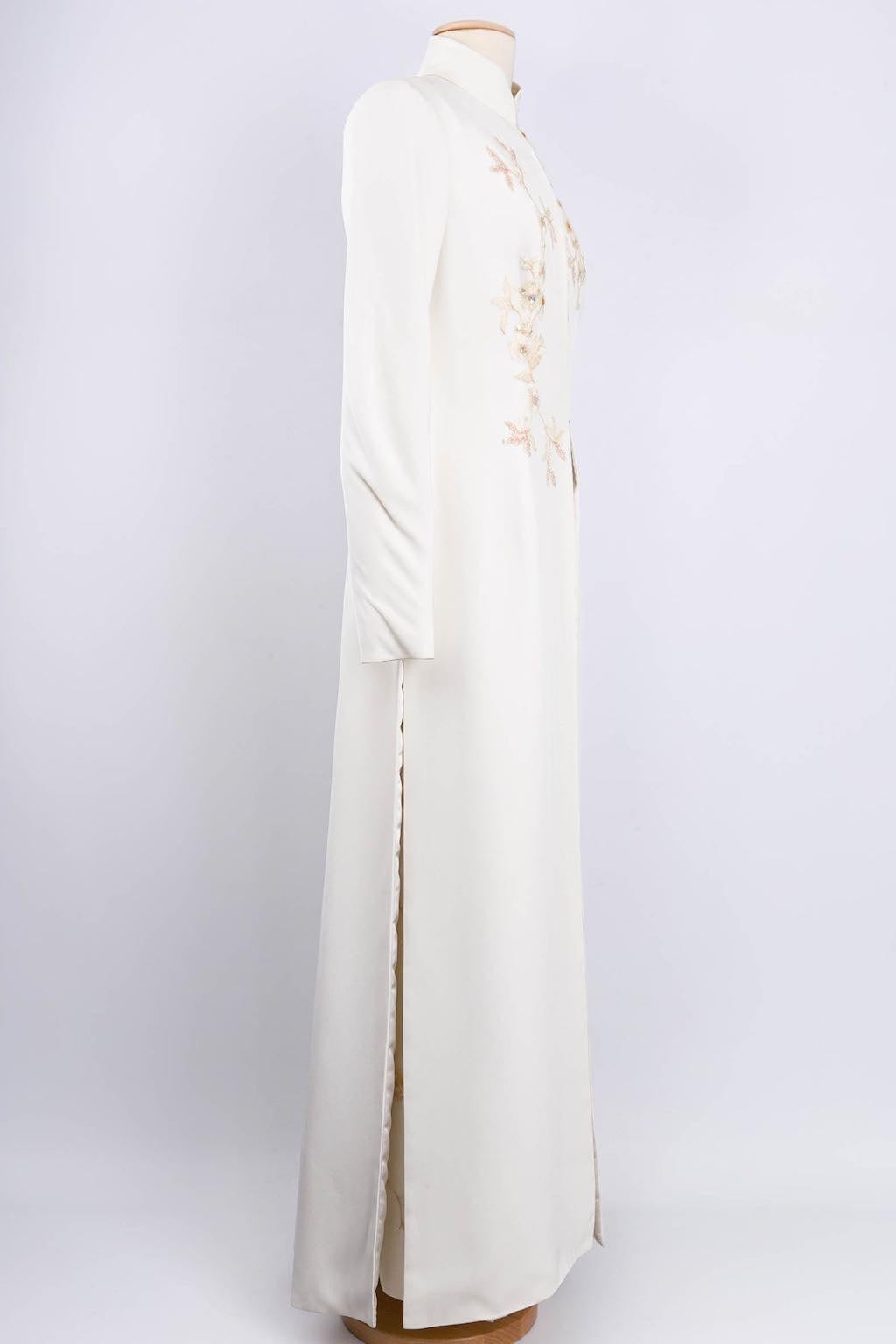 Conjunto de Novia Christian Lacroix Bordado con Tul y Flores en Excelente Estado en SAINT-OUEN-SUR-SEINE, FR