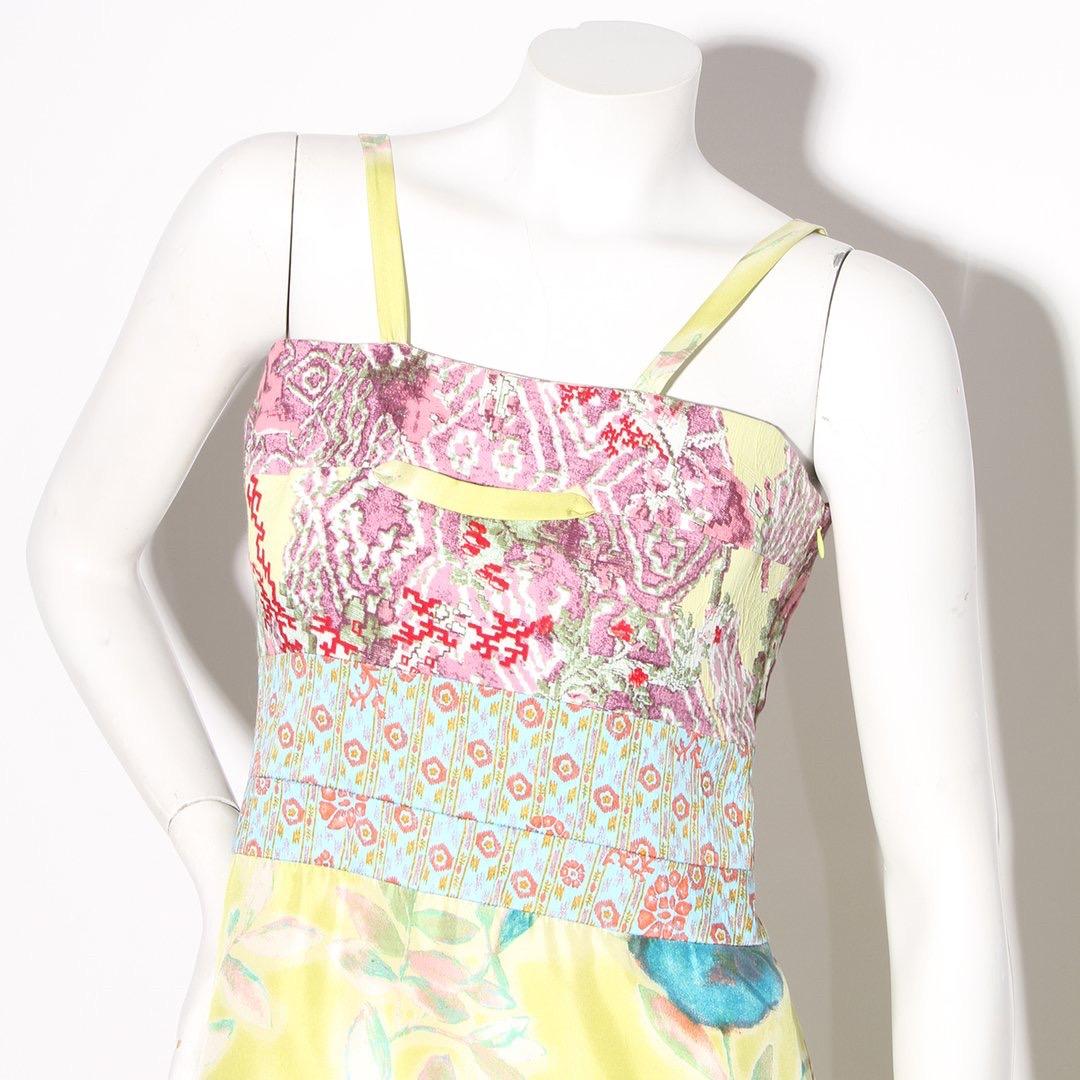 Multicolor floral mini dress by Christian Lacroix 
Floral graphic print
Spaghetti strap 
Zip side with hook and eye closure
100% silk 
Made in France
Condition: Excellent condition, little to no visible wear.  Sold as-is. (See photos)