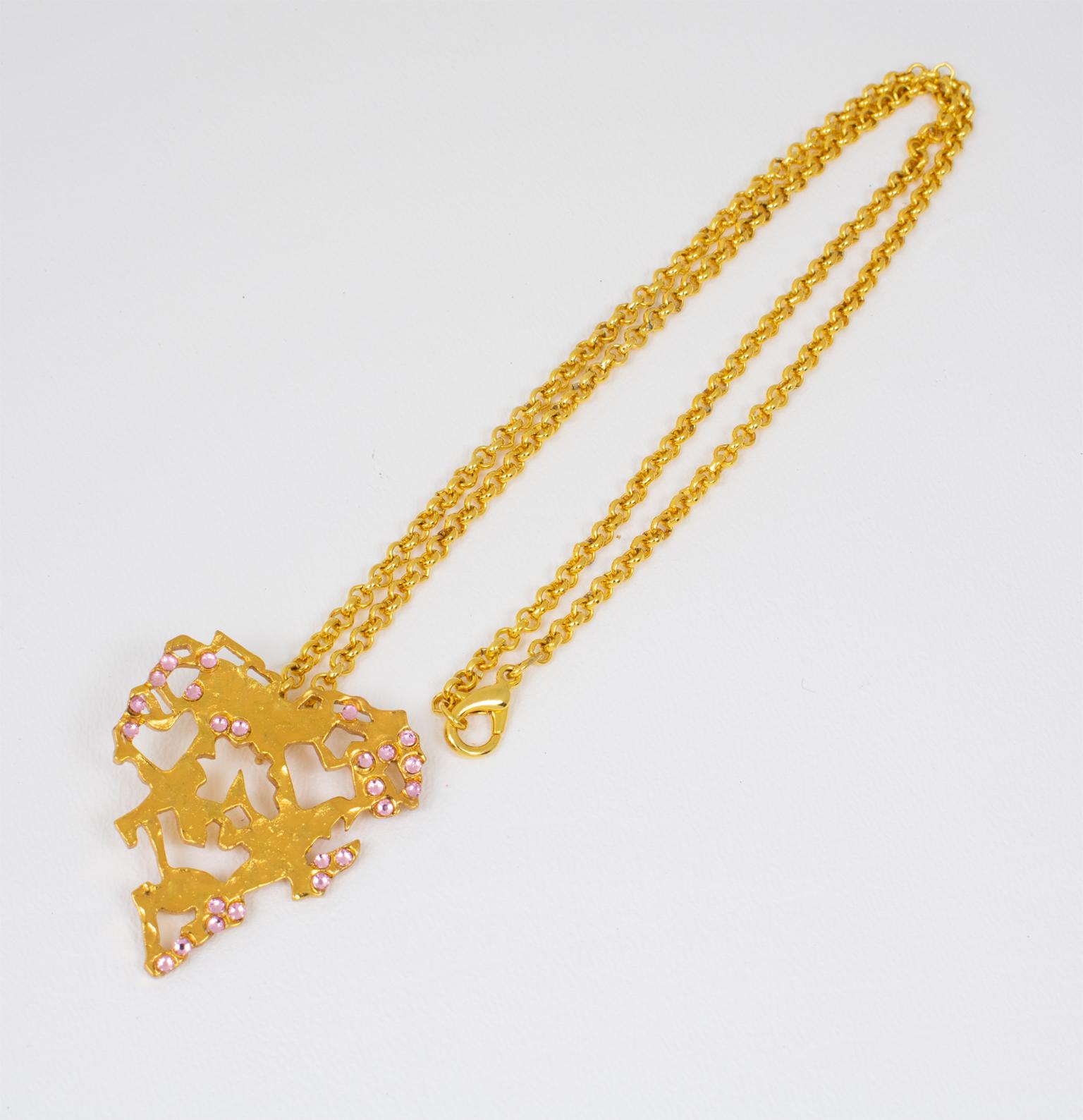 Christian Lacroix Gilt Metal and Pink Jeweled Brutalist Heart Pendant Necklace For Sale 1