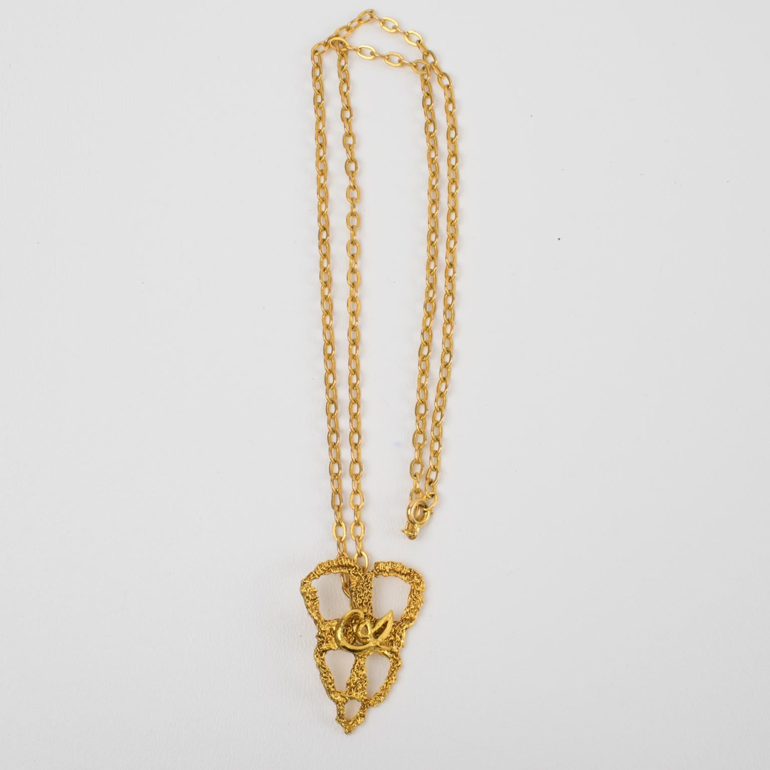 Christian Lacroix Gilt Metal Lace Pendant Necklace In Excellent Condition For Sale In Atlanta, GA