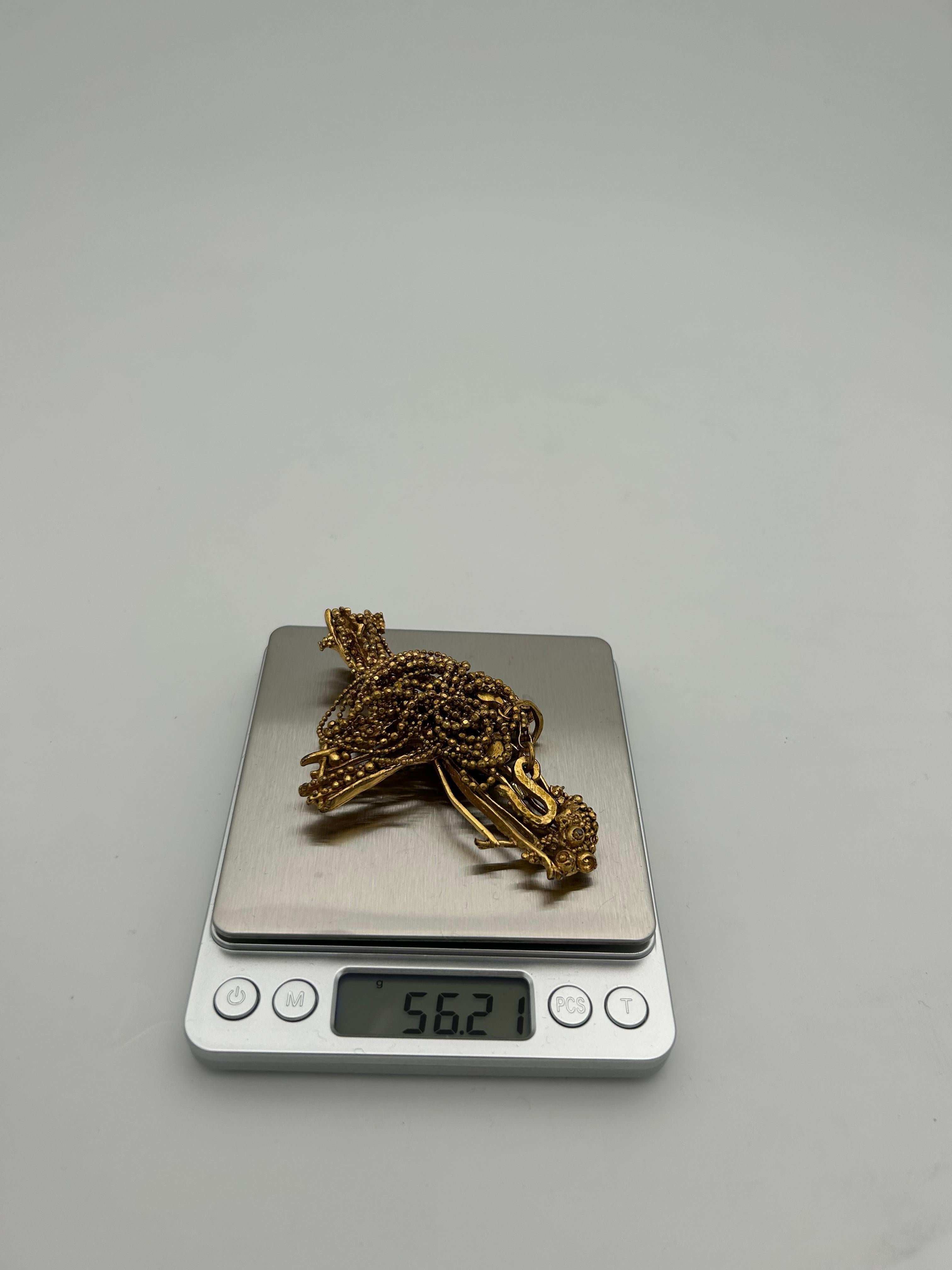 Christian Lacroix Gold Toned Brooch / Necklace im Angebot 9