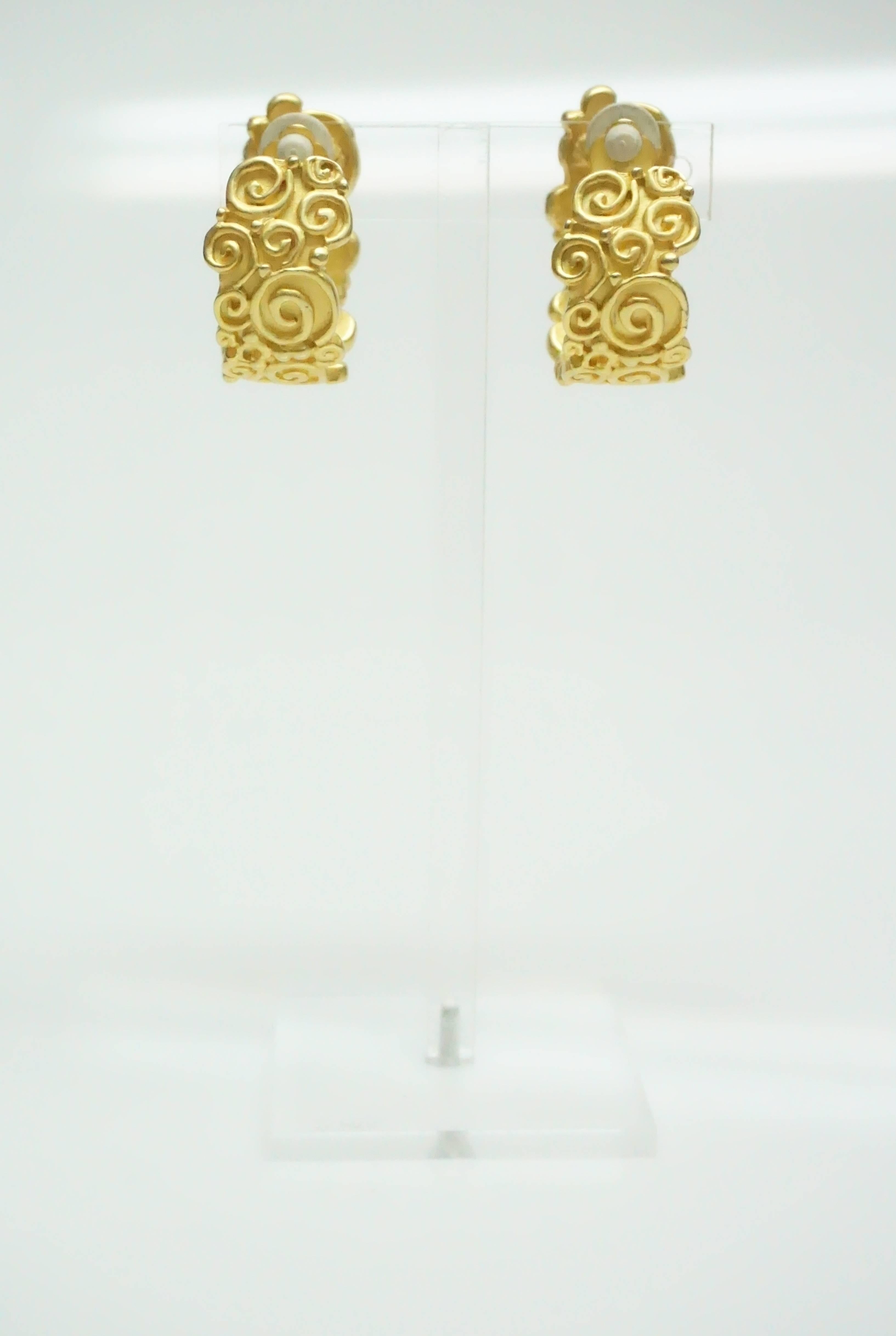 Christian Lacroix Goldtone Filligree Clip On Earrings  In Excellent Condition In West Palm Beach, FL