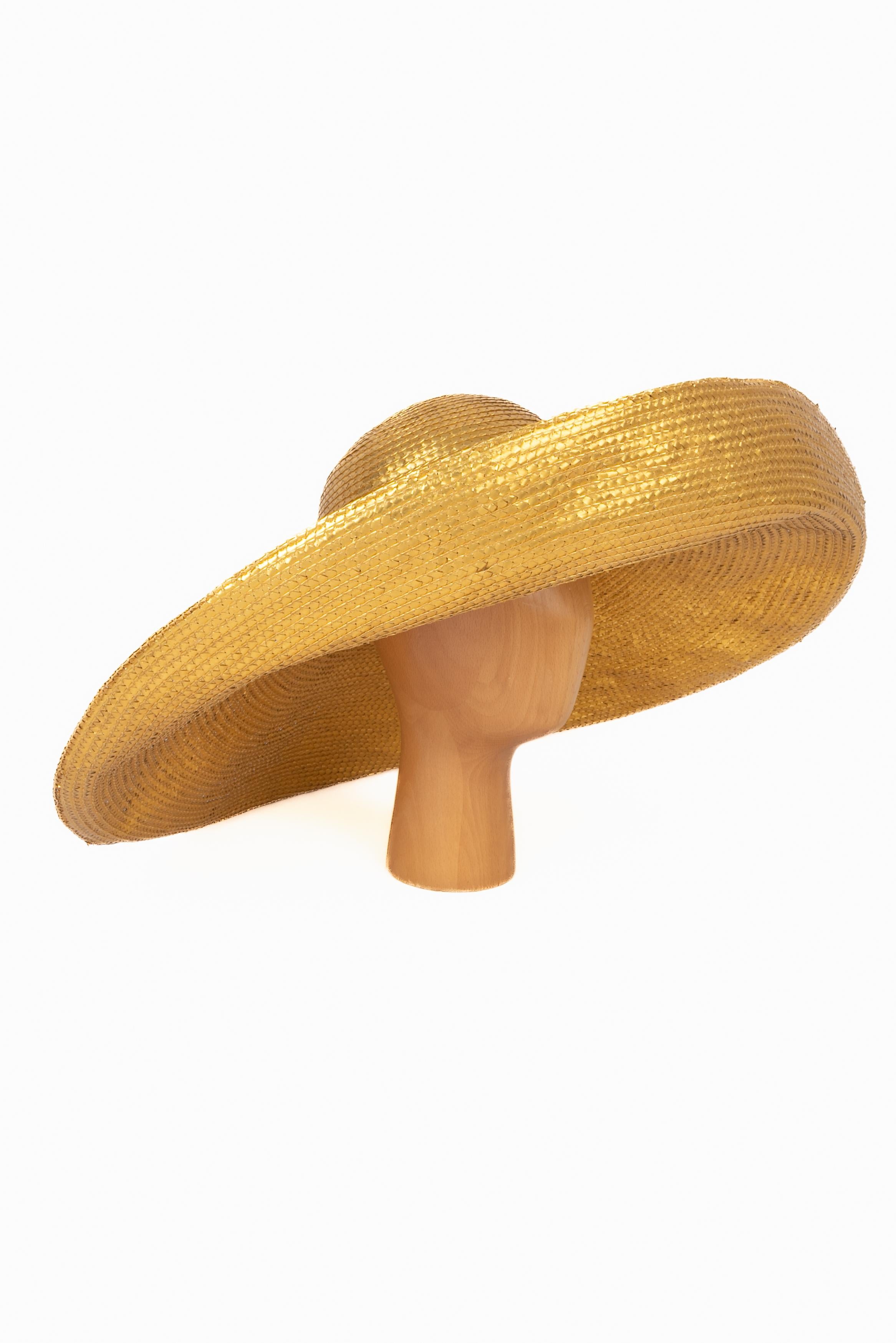 Cappello Christian Lacroix Haute Couture primavera 1992 in vendita 2