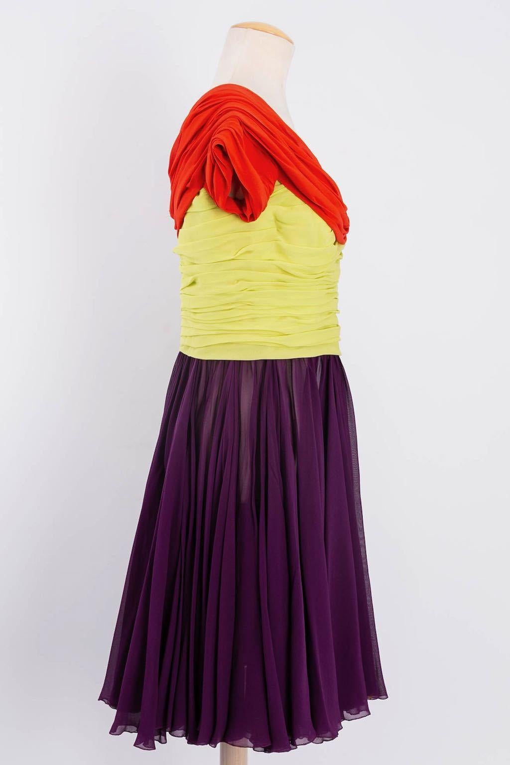 Christian Lacroix Haute Couture Chiffon Dress, Spring-Summer 1990  In Good Condition For Sale In SAINT-OUEN-SUR-SEINE, FR