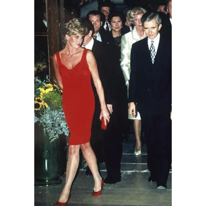 Christian Lacroix Haute Couture Kleid aus roter Seide mit Seidenfutter, 1995 im Angebot 6
