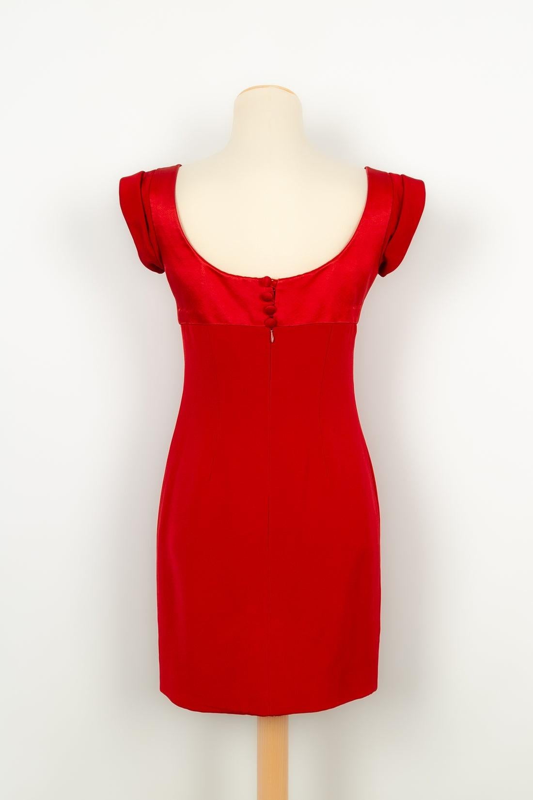 Christian Lacroix Haute Couture Dress in Red Silk with Silk Lining, 1995 In Excellent Condition For Sale In SAINT-OUEN-SUR-SEINE, FR
