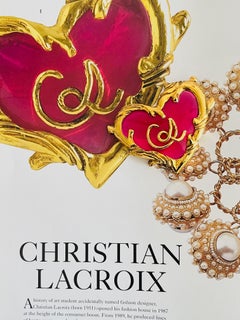 Broche llamativo de Christian Lacroix Haute Couture con un icónico corazón dorado y rosa fucsia