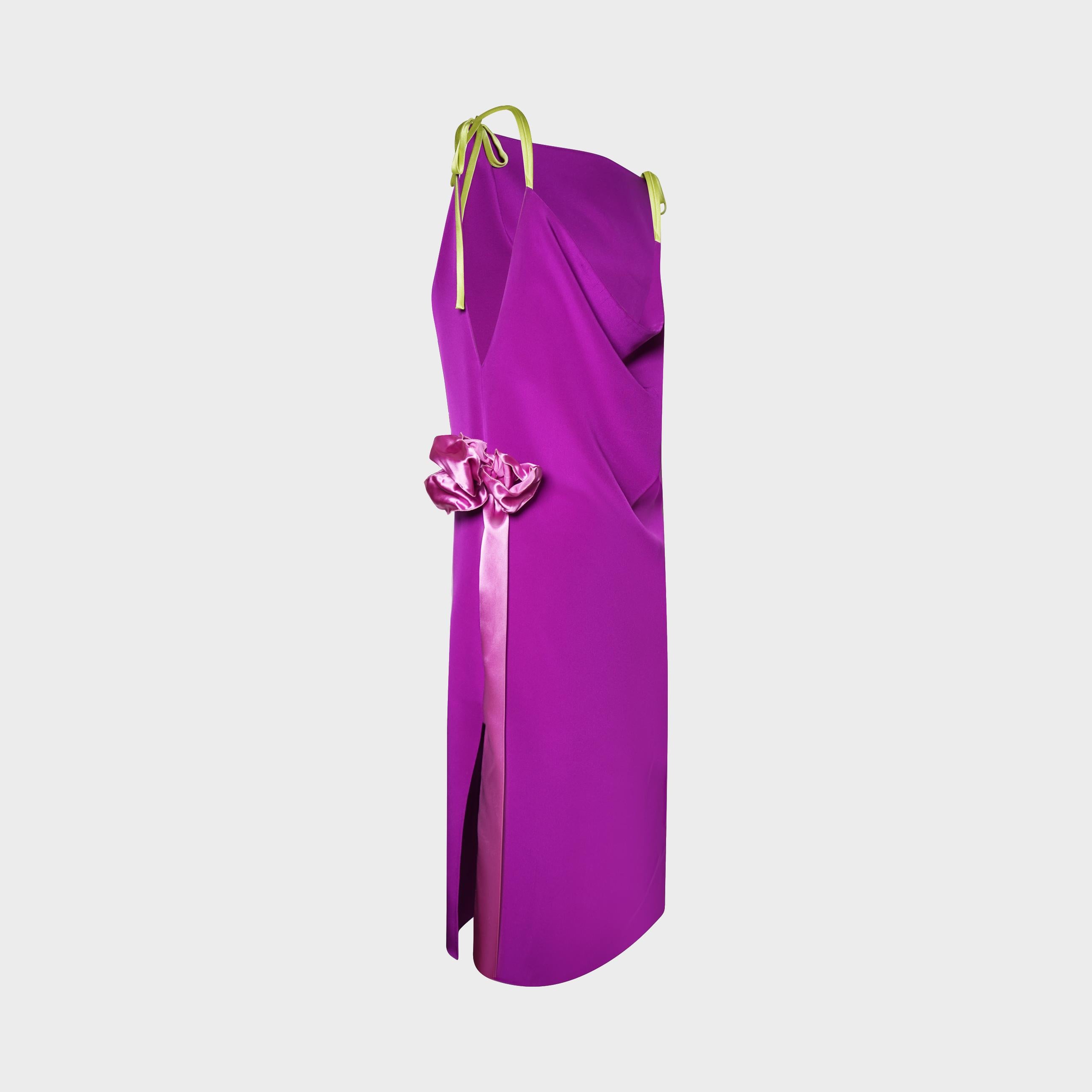 Violet Robe en soie violette de Christian Lacroix Haute Couture, S/S 2004 en vente