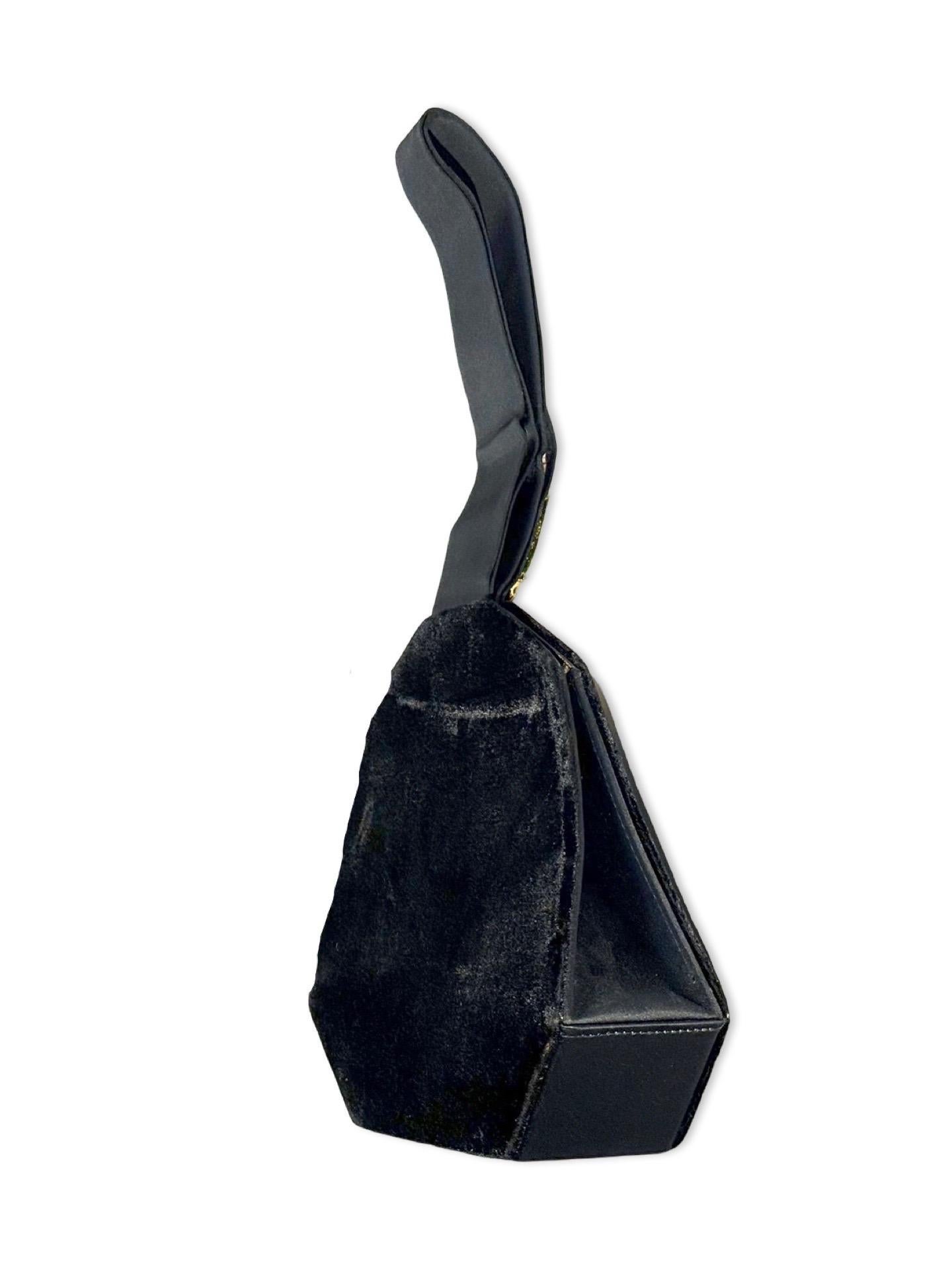 Christian Lacroix hexagon black velvet and satin handle bag In Good Condition For Sale In Sheung Wan, HK