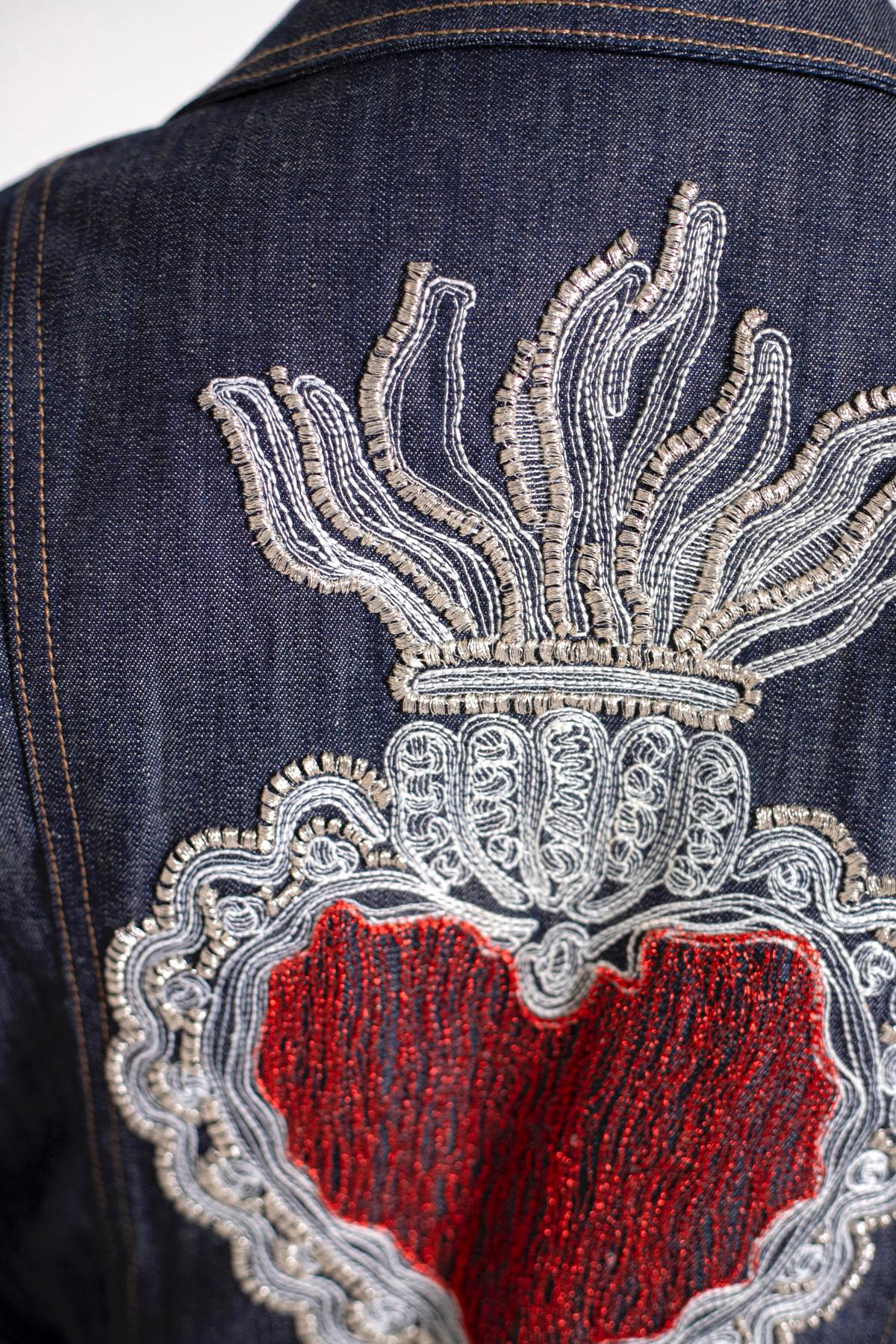 Christian Lacroix Jeans Jacket with Embroidered Heart In Excellent Condition For Sale In Milano, IT