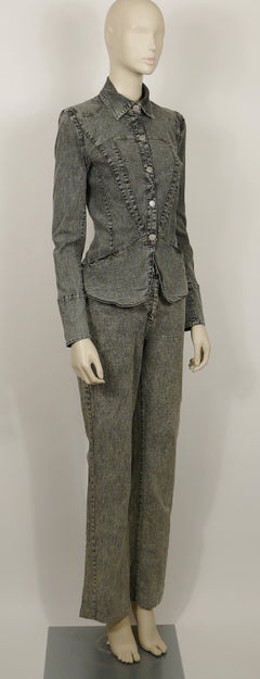 Christian Lacroix Jeans Veste et pantalon vintage brodés en denim en forme de cœur