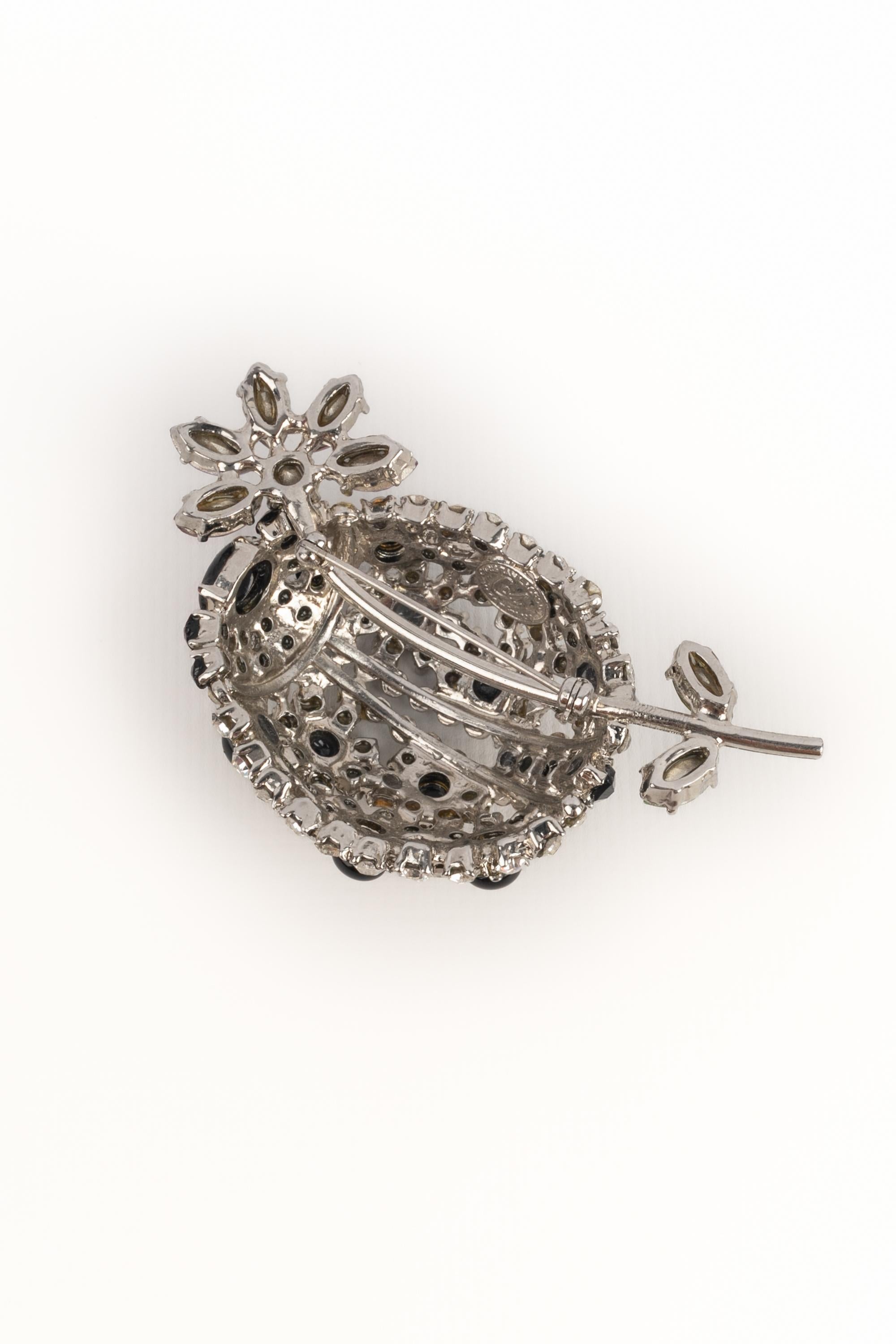 Spilla coccinella Christian Lacroix in vendita 2