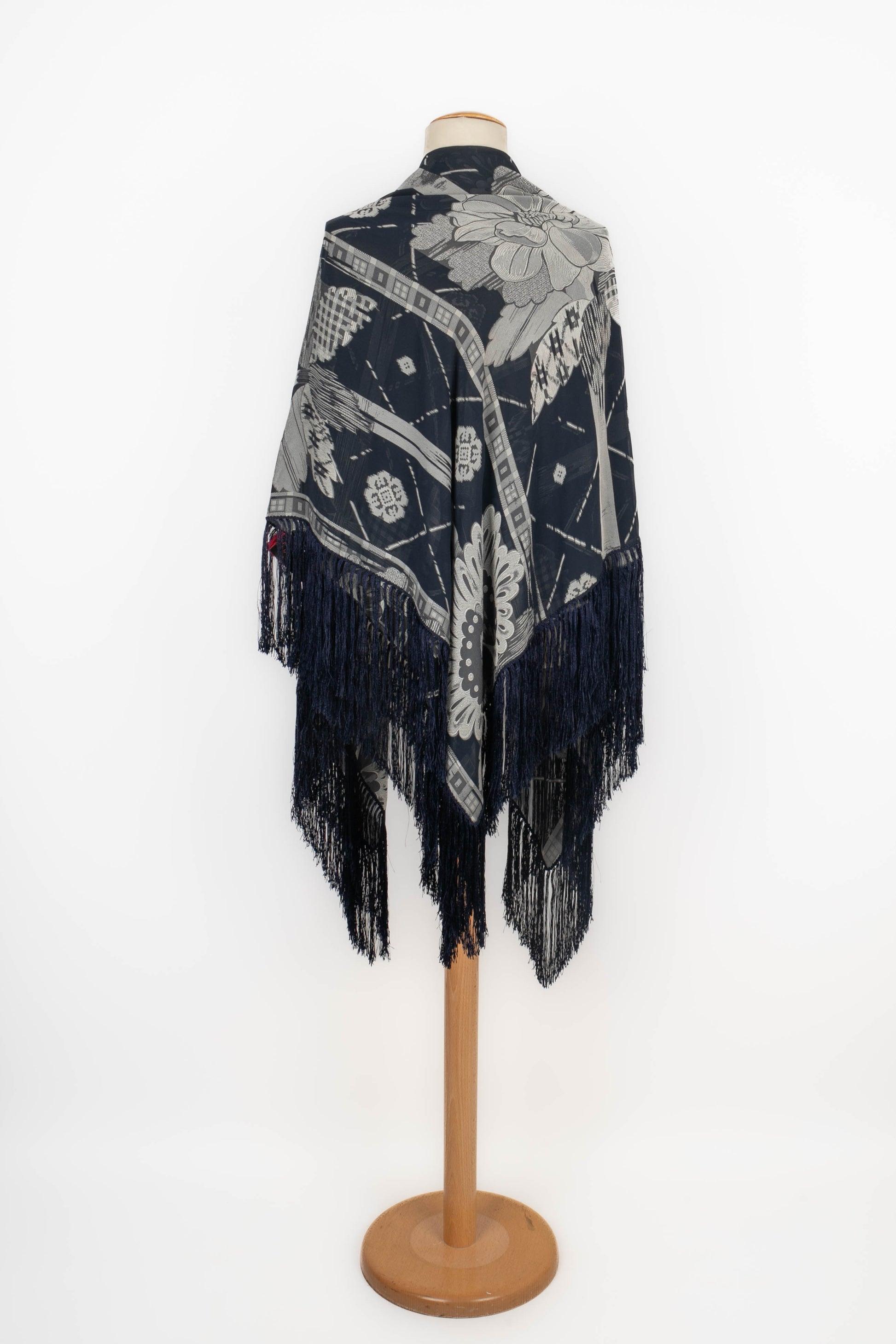 Christian Lacroix Large Blue-tone Blended Silk Stole In Excellent Condition For Sale In SAINT-OUEN-SUR-SEINE, FR