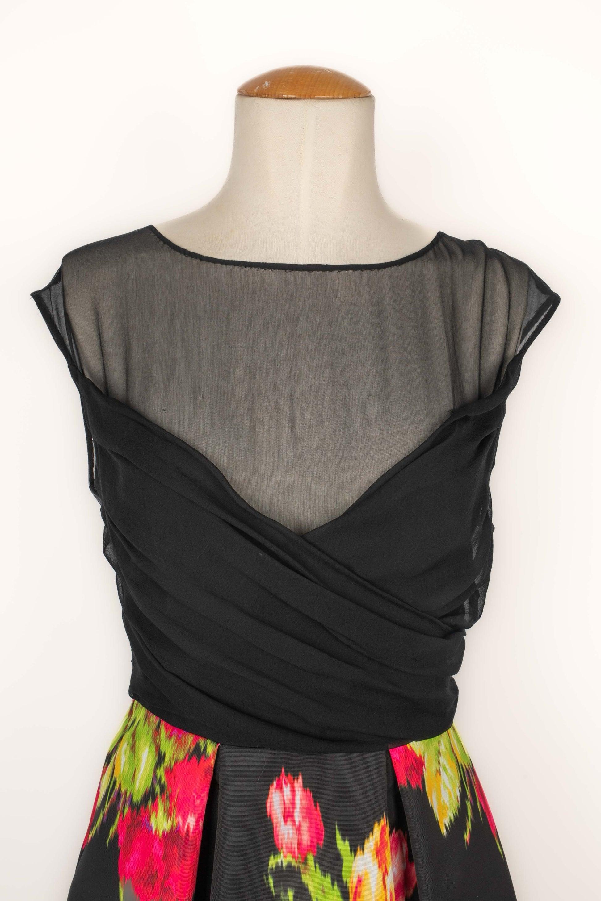 Christian Lacroix Kleid in mittlerer Länge mit mehrfarbigen Blumenmustern Damen im Angebot