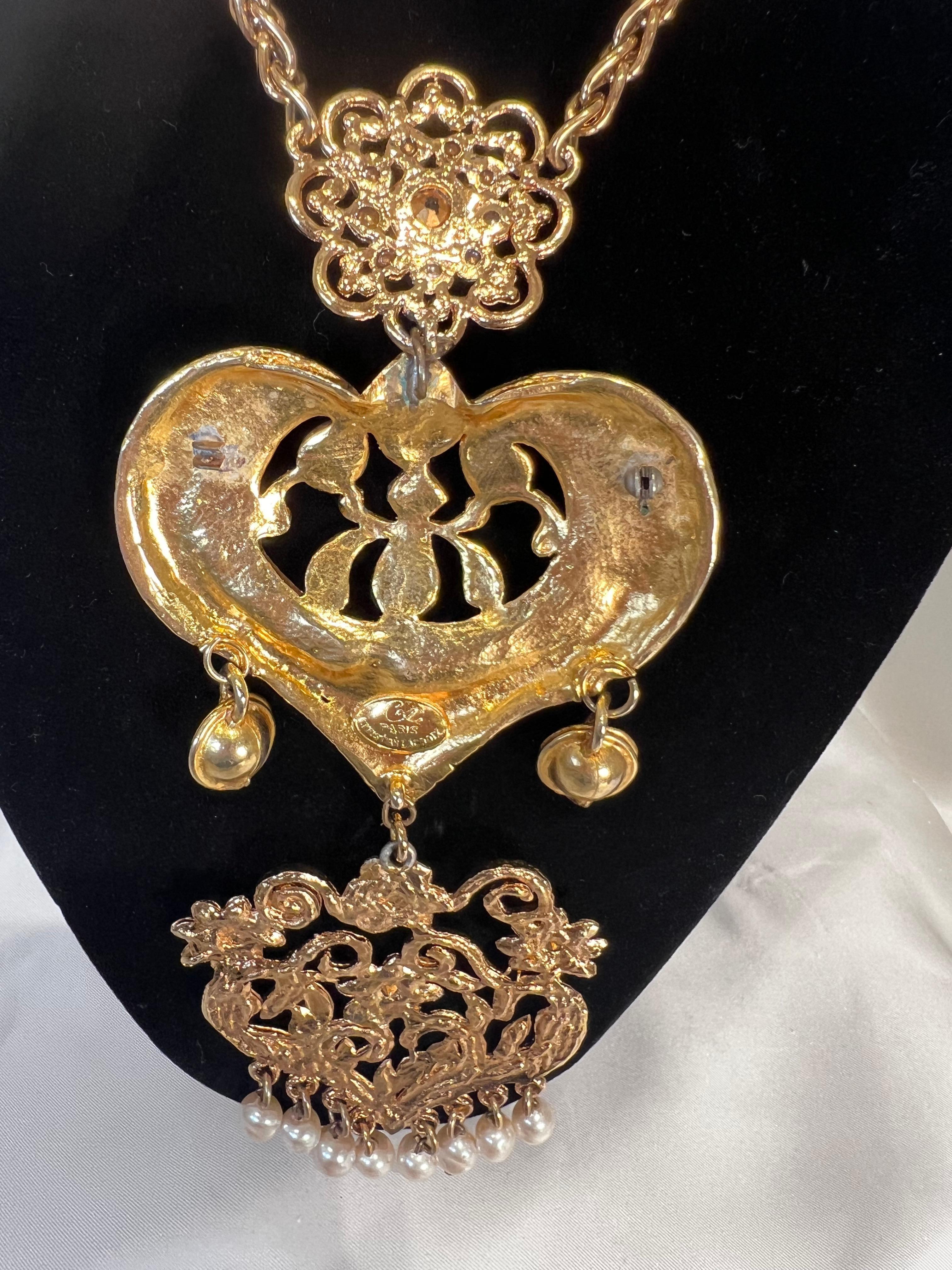 Christian Lacroix Necklace Heart Pendant  Resin Vintage France Fashion Jewelry For Sale 7