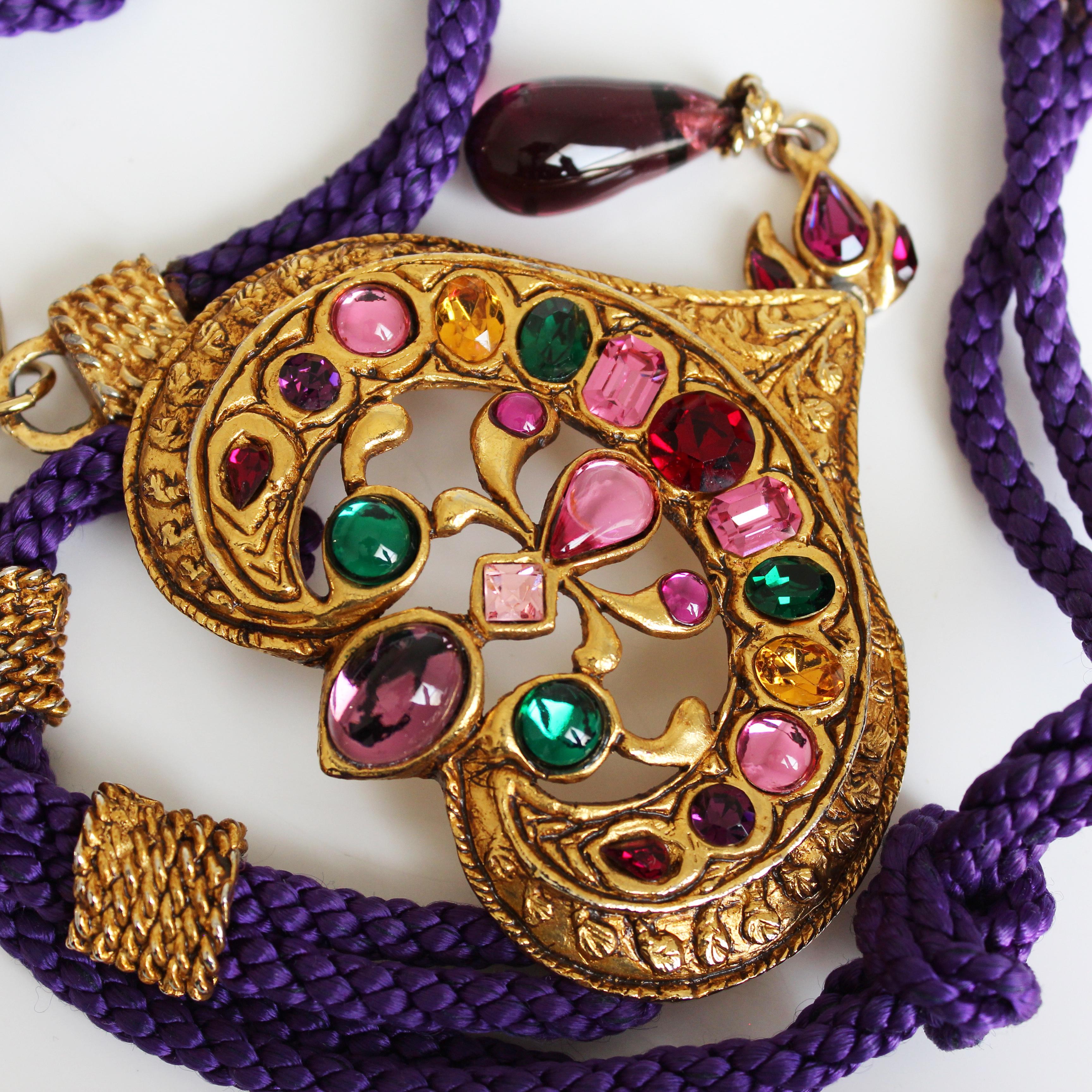 Christian Lacroix Collana con ciondolo a forma di cuore di grandi dimensioni con cabochon di vetro Raro in vendita 4