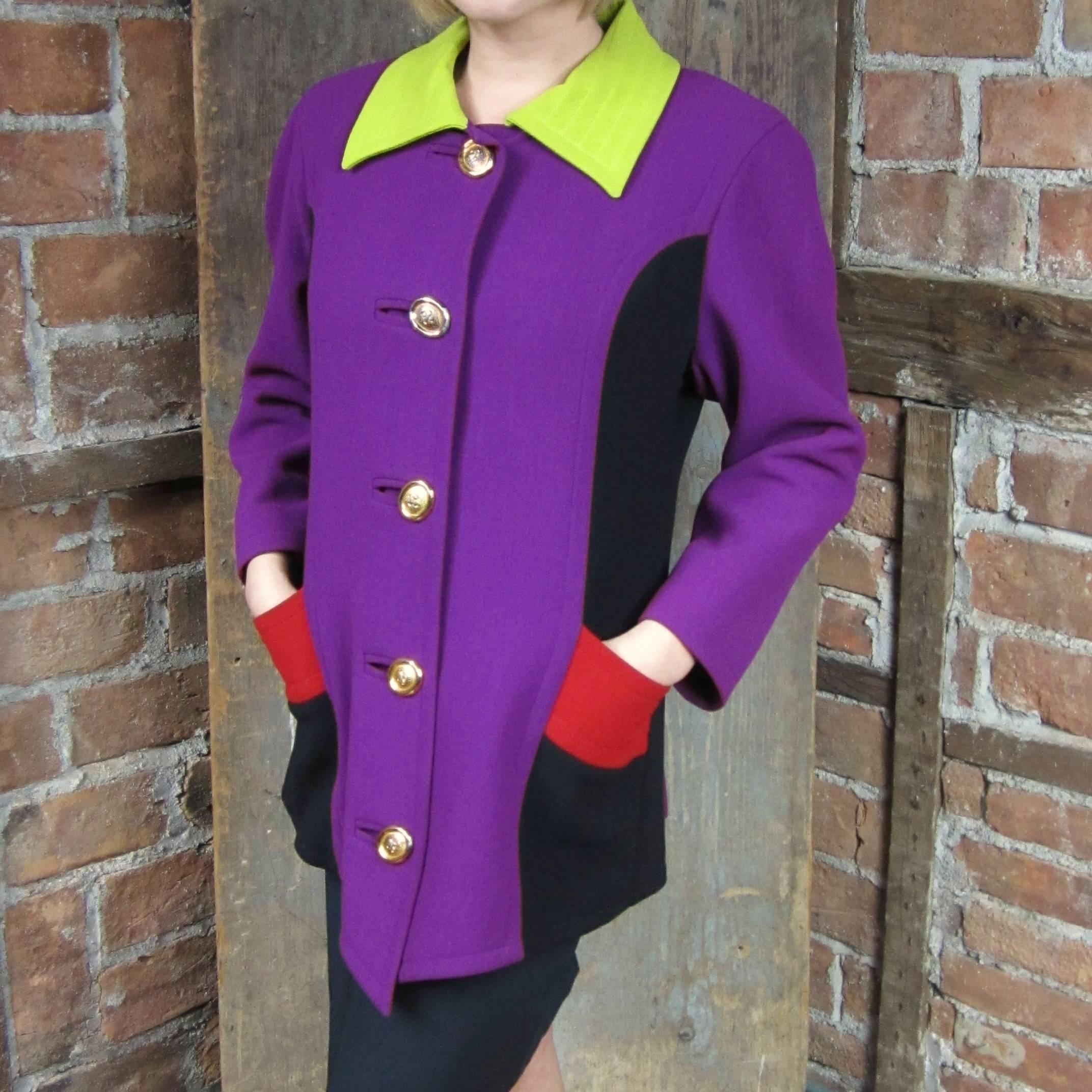 Fantastic Lacroix Jacket with Vibrant Colors Purple, Green & Red Cropped Sleeves
Shoulders 17 inches across the back Bust up to 38 -- Waist 34 -- Across the bottom 40 inches -- Long 28.5 inches -- Sleeve 21 inches. This is out of a massive