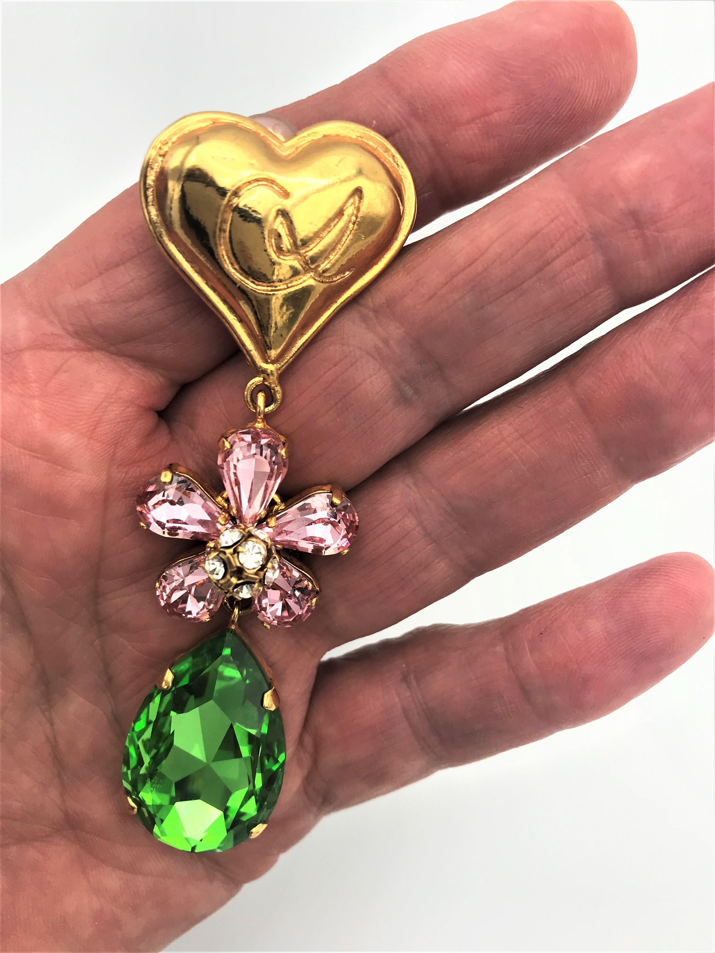 Artisan Christian Lacroix Paris clip-on earrings with heart & rhinestones in pink/green For Sale