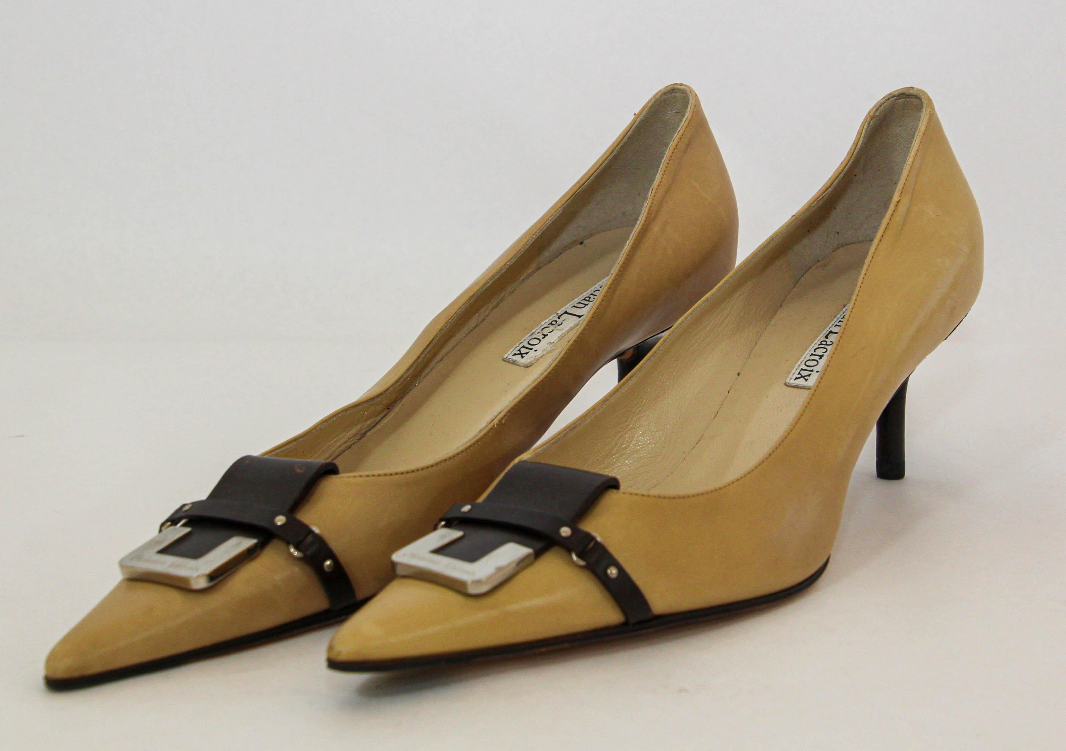 Christian Lacroix Paris Heels Shoes Tan and Brown 1990s In Good Condition For Sale In North Hollywood, CA