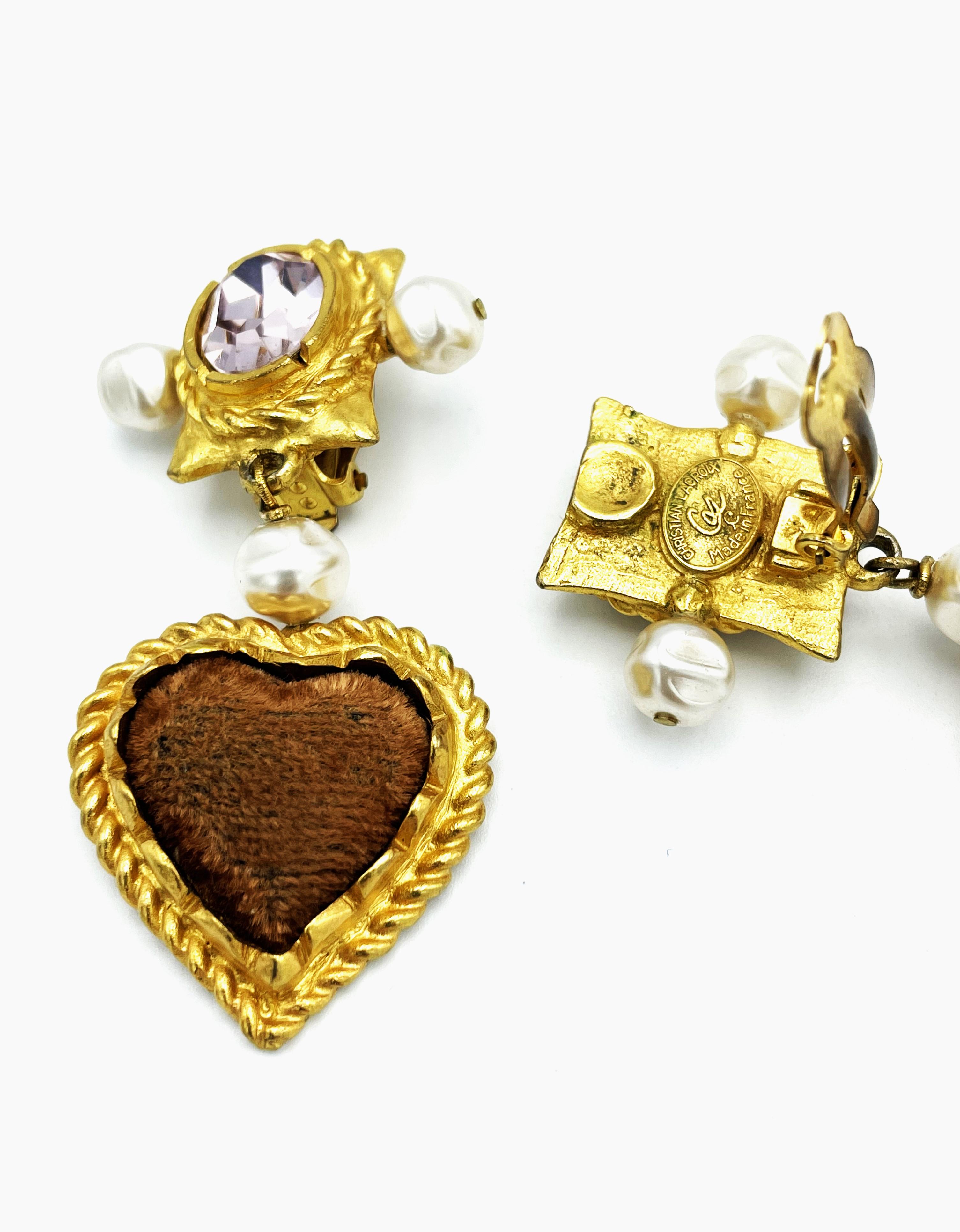 Romantic Christian Lacroix Paris, long clip-on earrings with a velvet heart, 1980/90s For Sale