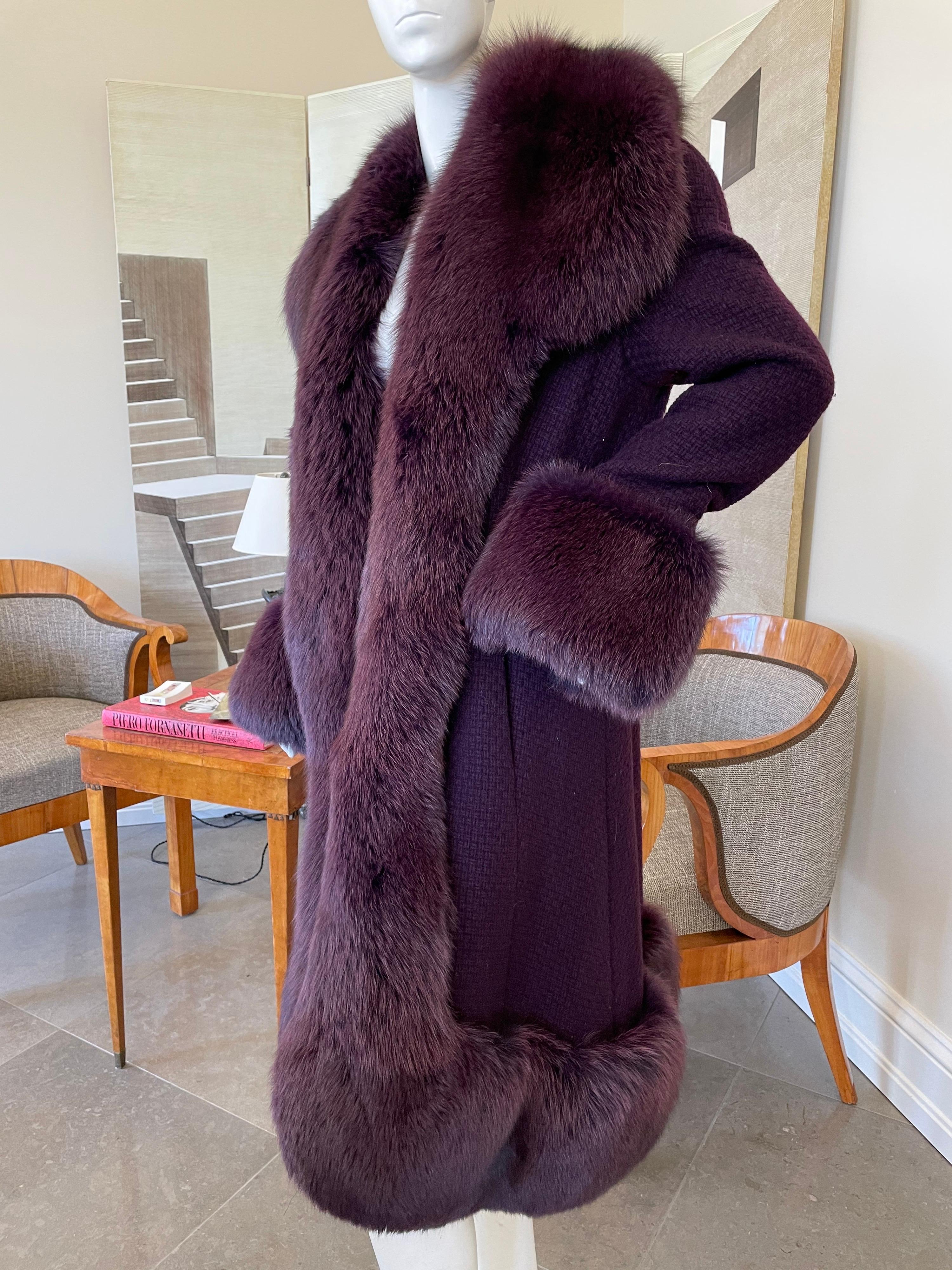 Christian Lacroix Purple Pure Cashmere Coat with Fox Trim For Sale 2