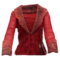 Christian Lacroix Rote Strickjacke mit Lammfellbesatz im Used-Look
