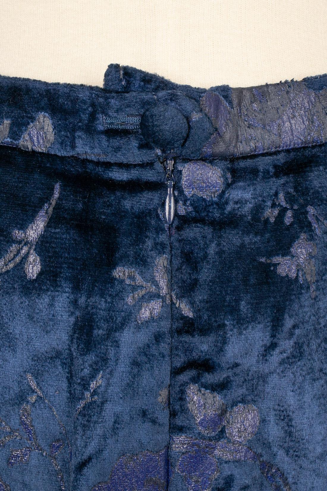 Christian Lacroix tailleur jupe en satin et velours bleu en vente 7