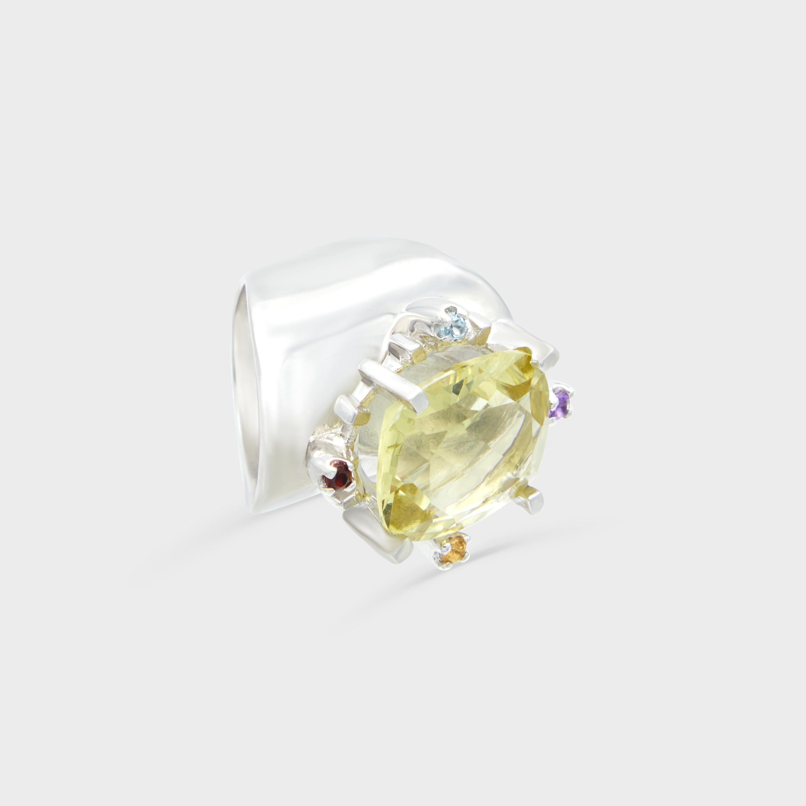 Christian Lacroix Silver Citrine and Gemstone “Turtle” Ring, 1990s In Excellent Condition For Sale In Paris, FR
