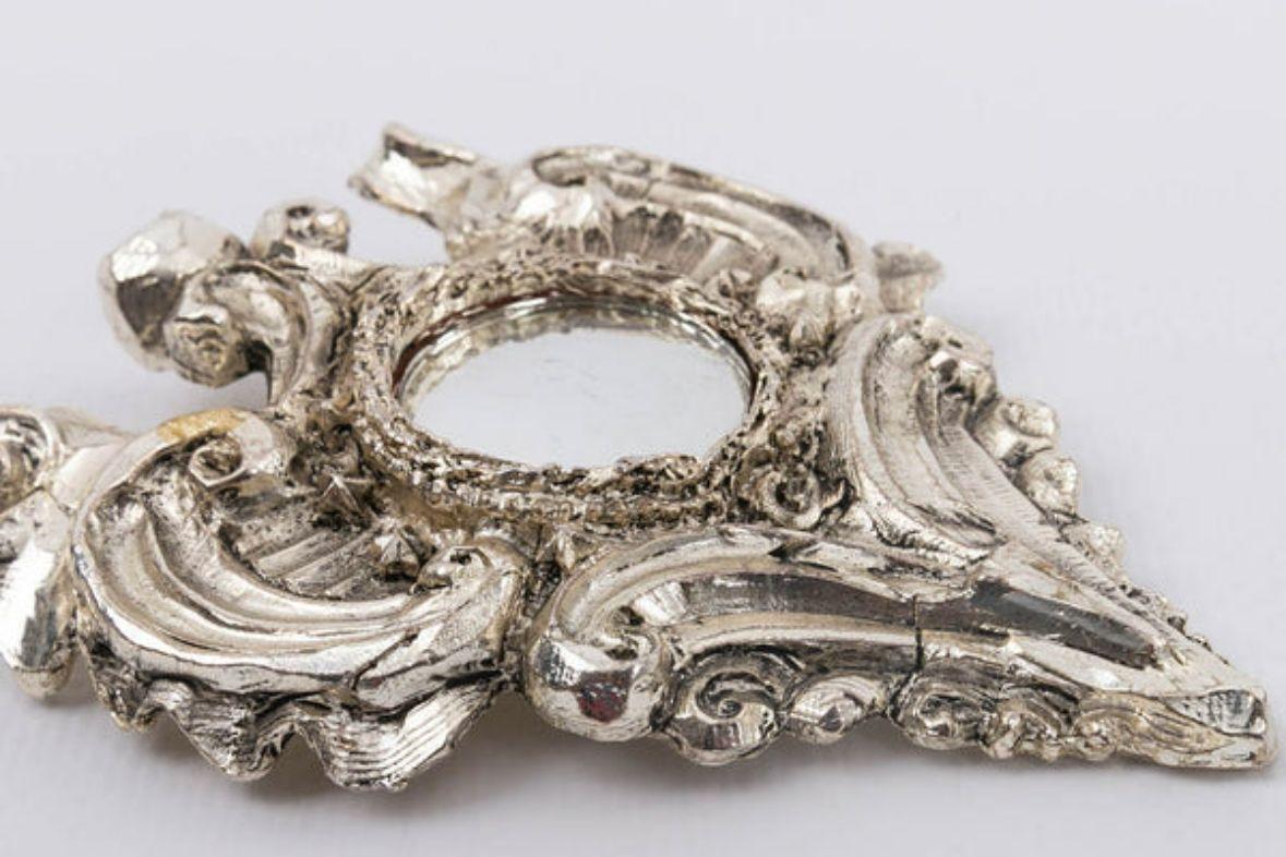 Christian Lacroix Silver Plated Brooch In Excellent Condition For Sale In SAINT-OUEN-SUR-SEINE, FR