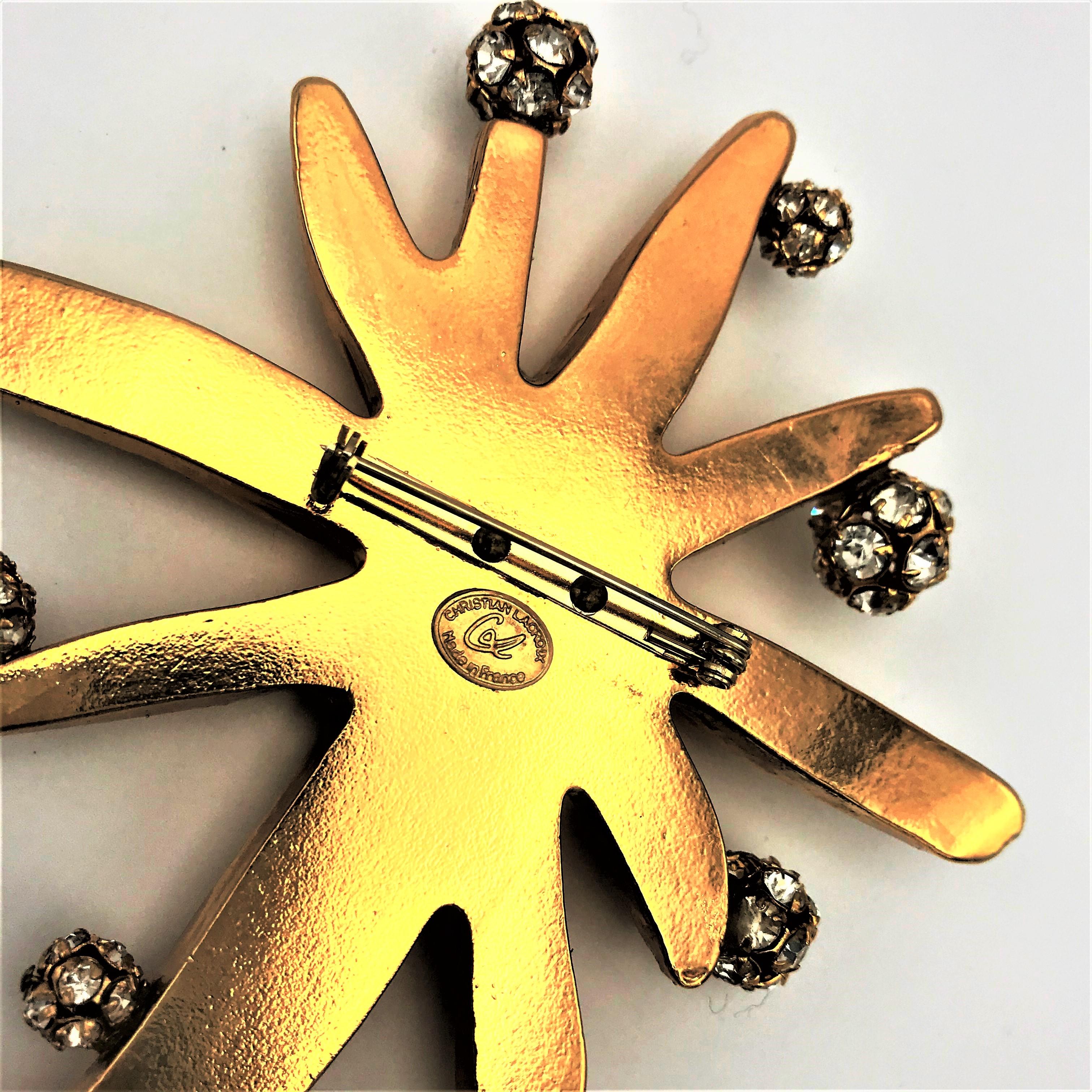 Christian Lacroix star brooch with glittering balls, gold toned Resin 1980/90s For Sale 2