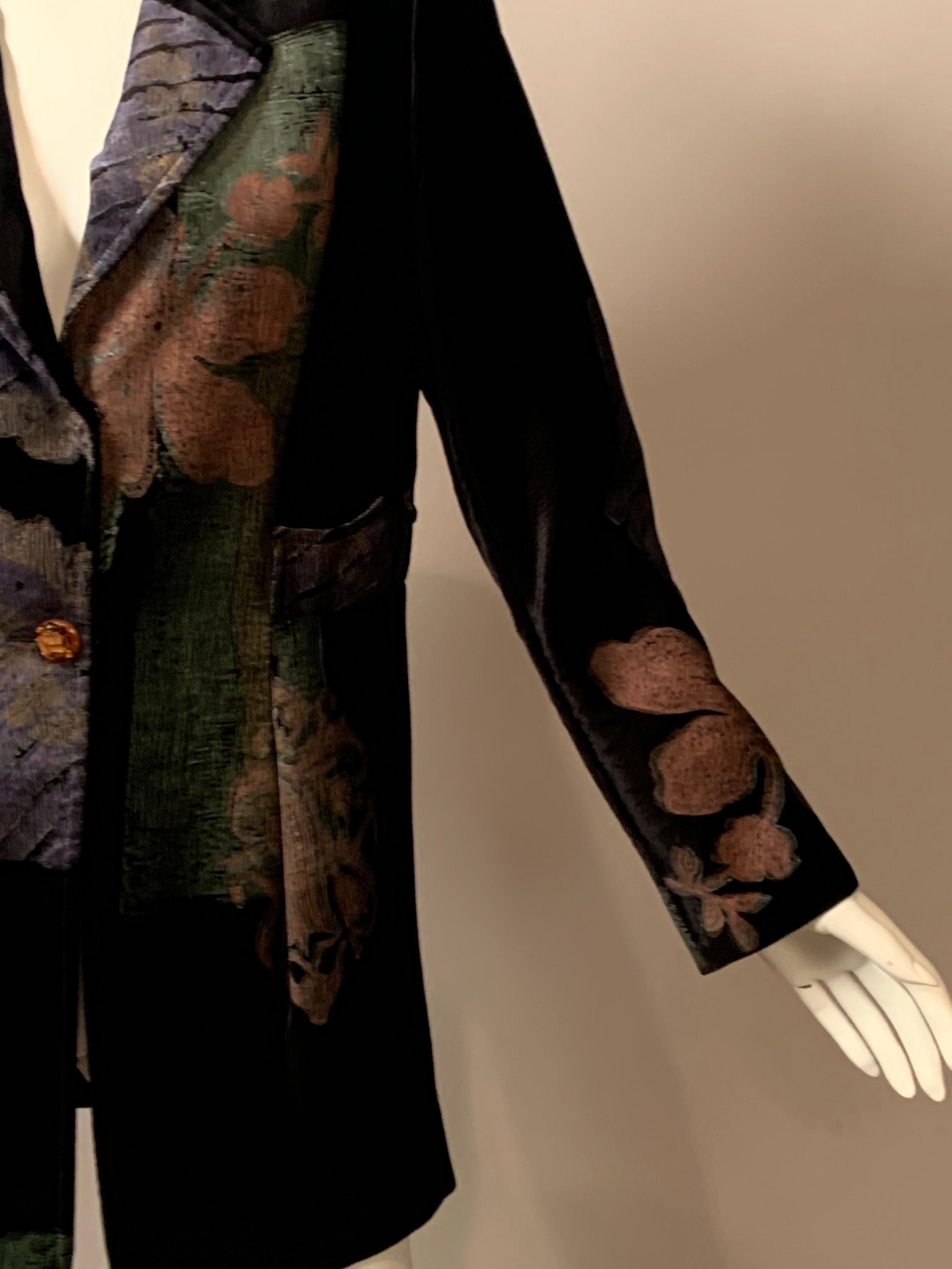 Christian Lacroix Veste en velours avec des designs/One au pochoir à la manière de Fortuny Excellent état - En vente à New Hope, PA
