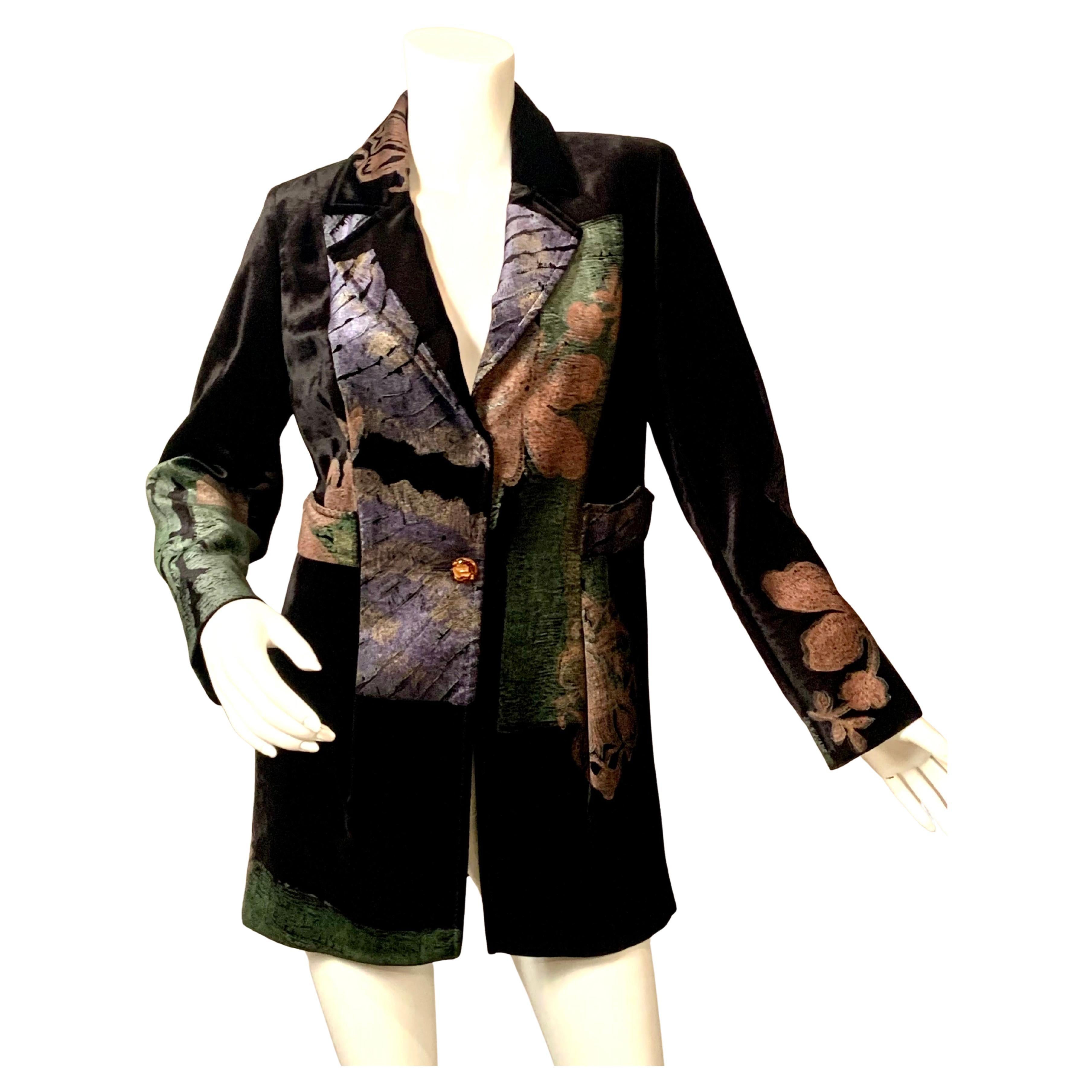 Christian Lacroix Veste en velours avec des designs/One au pochoir à la manière de Fortuny en vente