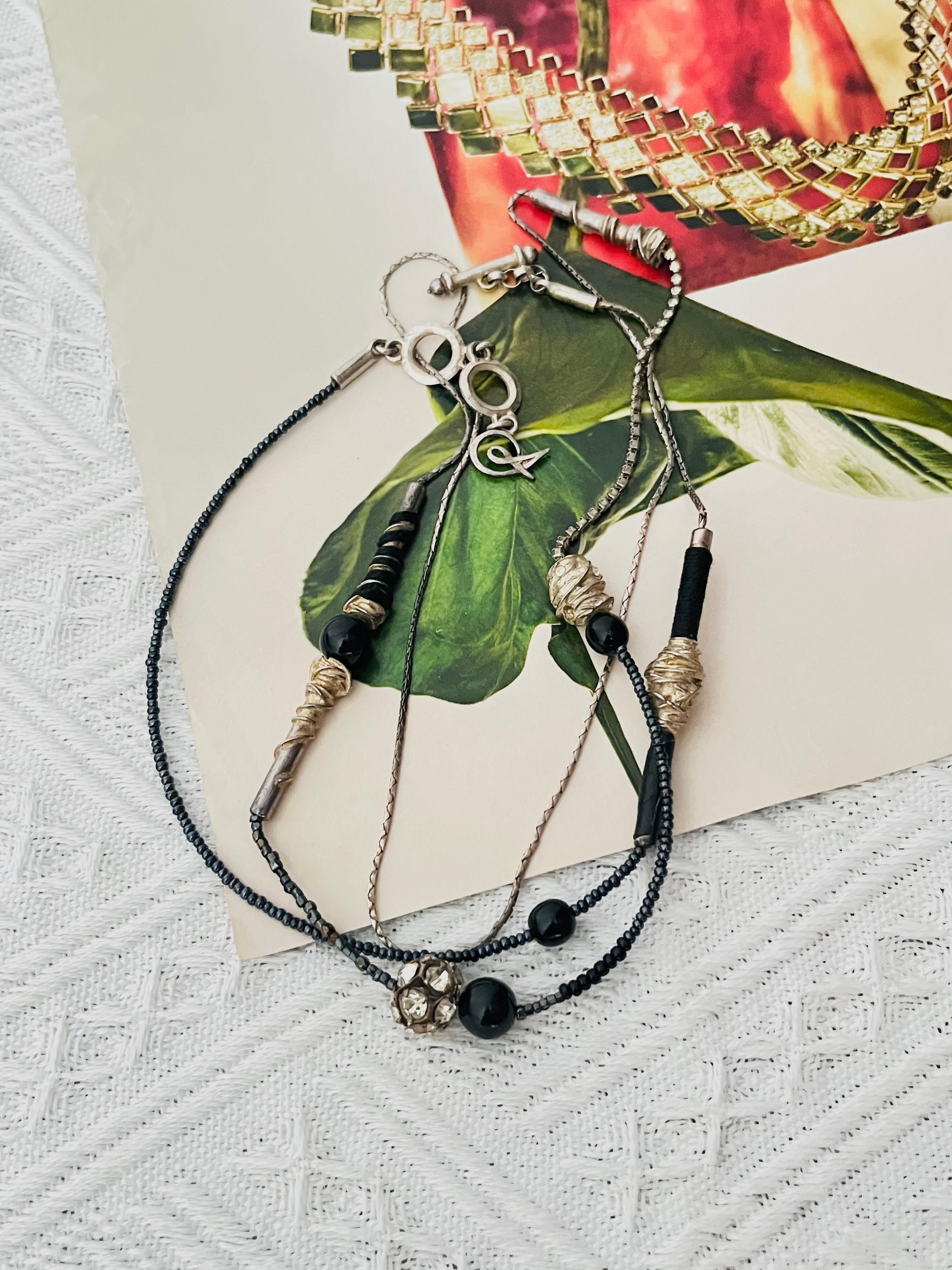 Christian Lacroix Vintage 1980s Asymmetric Black Crystals Silver Long Necklace In Good Condition For Sale In Wokingham, England