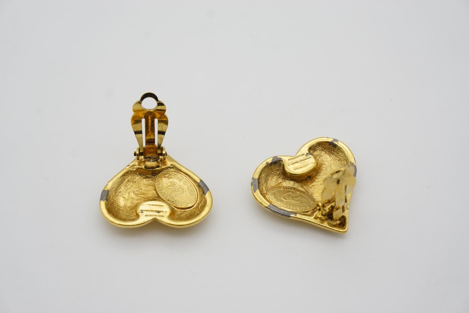 Christian Lacroix Vintage 1980s Classic Logo Heart Love Gold Clip On Earrings For Sale 2