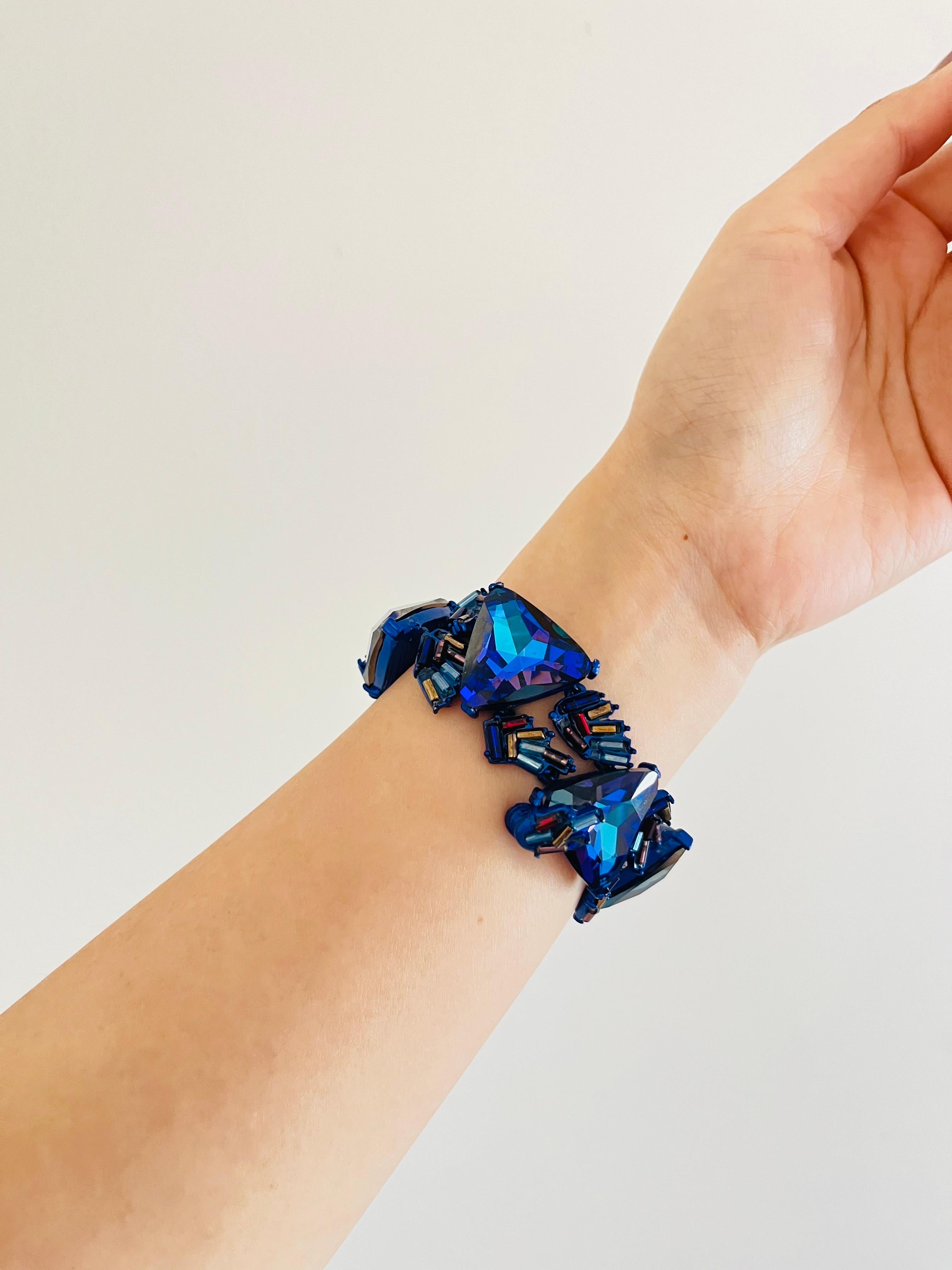 Christian Lacroix Vintage 1980s Crystals Navy Purple Iridescent Bangle Bracelet In Excellent Condition For Sale In Wokingham, England