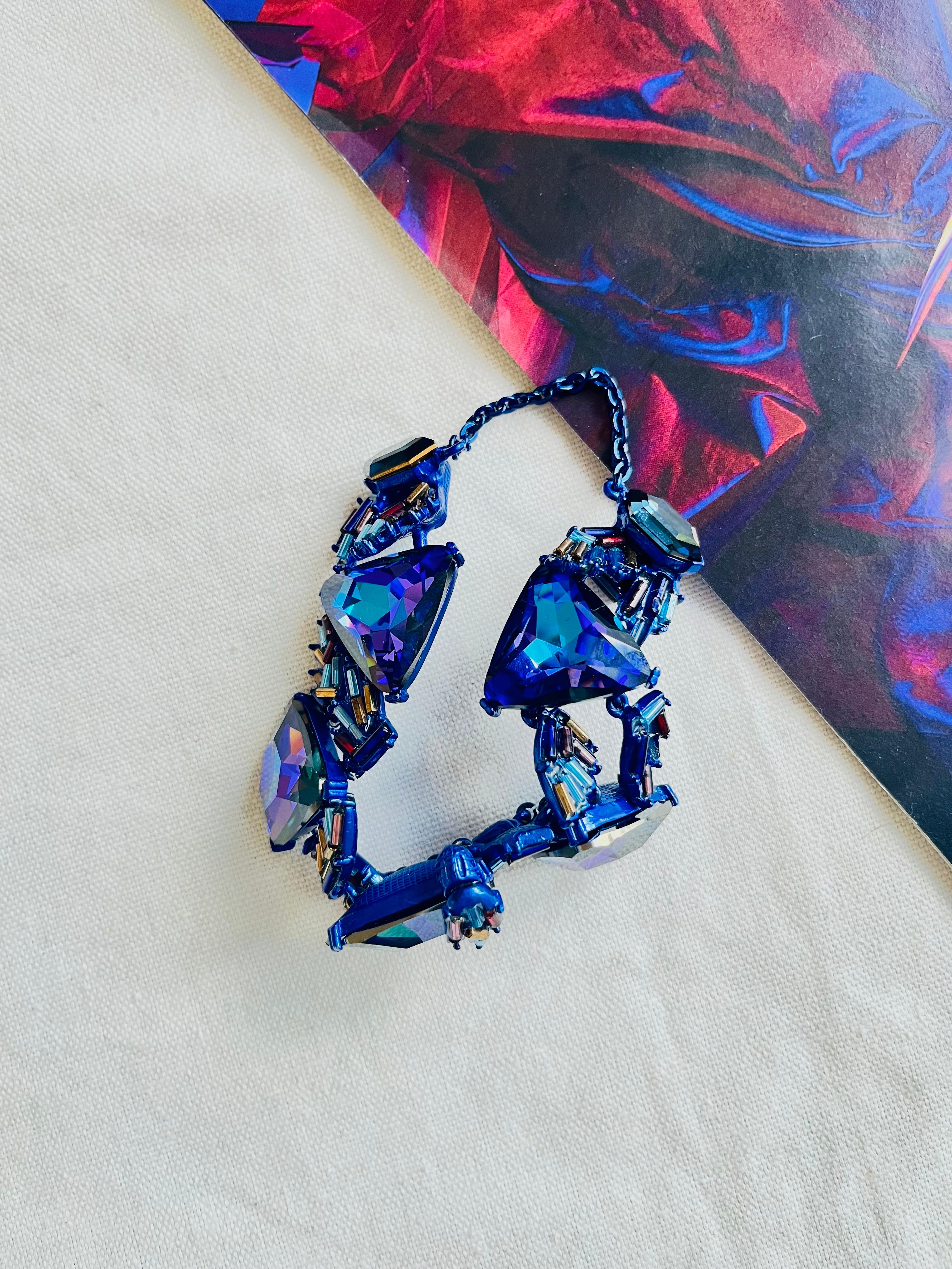 Christian Lacroix Vintage 1980s Crystals Navy Purple Iridescent Bangle Bracelet In Excellent Condition For Sale In Wokingham, England