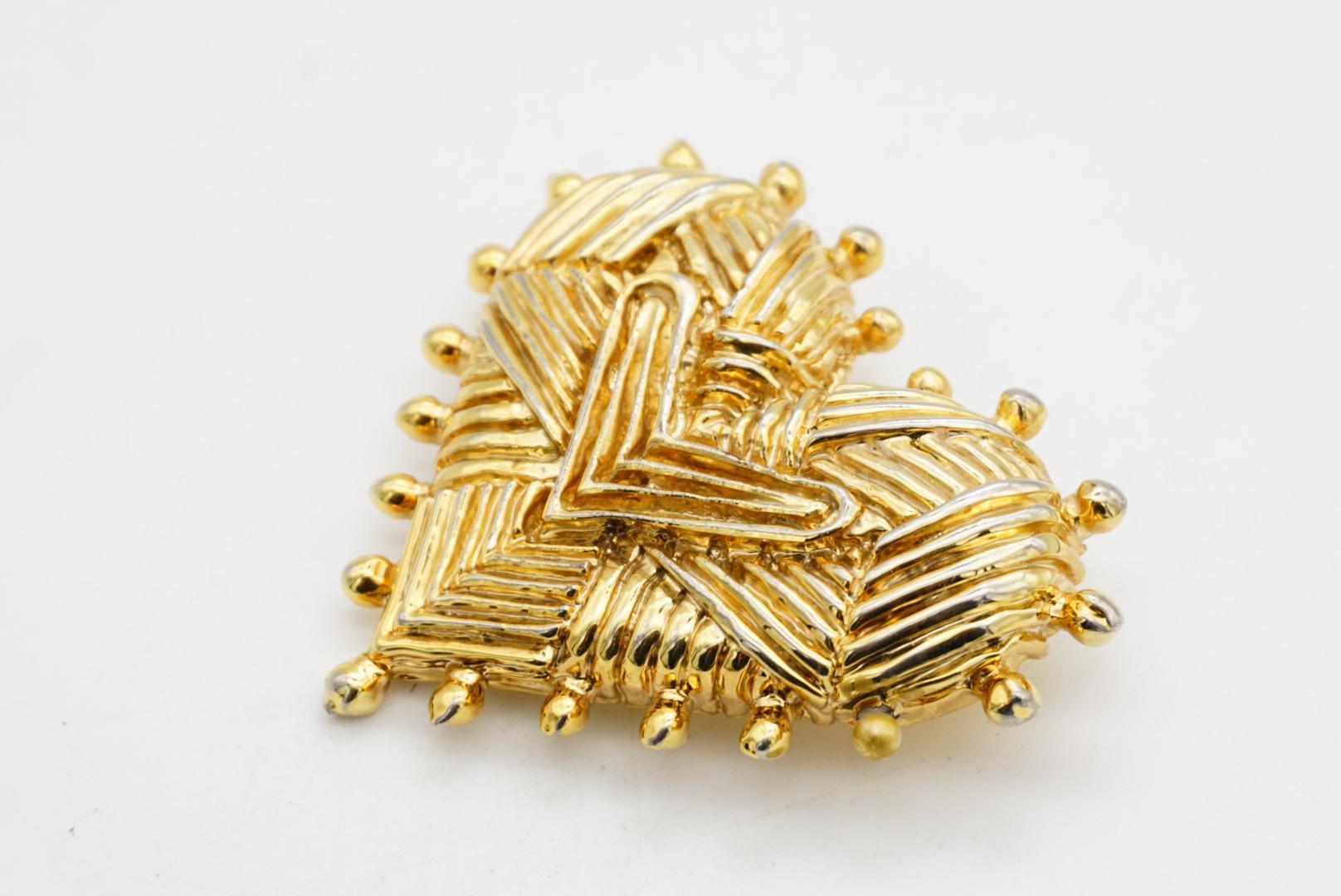 Christian Lacroix Vintage 1990 Gold texturiert riesige Crisscross Herz Dots Brosche im Angebot 5