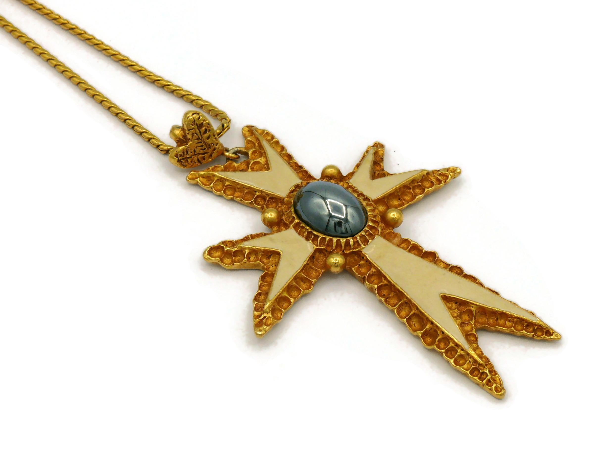 CHRISTIAN LACROIX Vintage 1994 Enamel Cross Pendant Necklace In Good Condition For Sale In Nice, FR